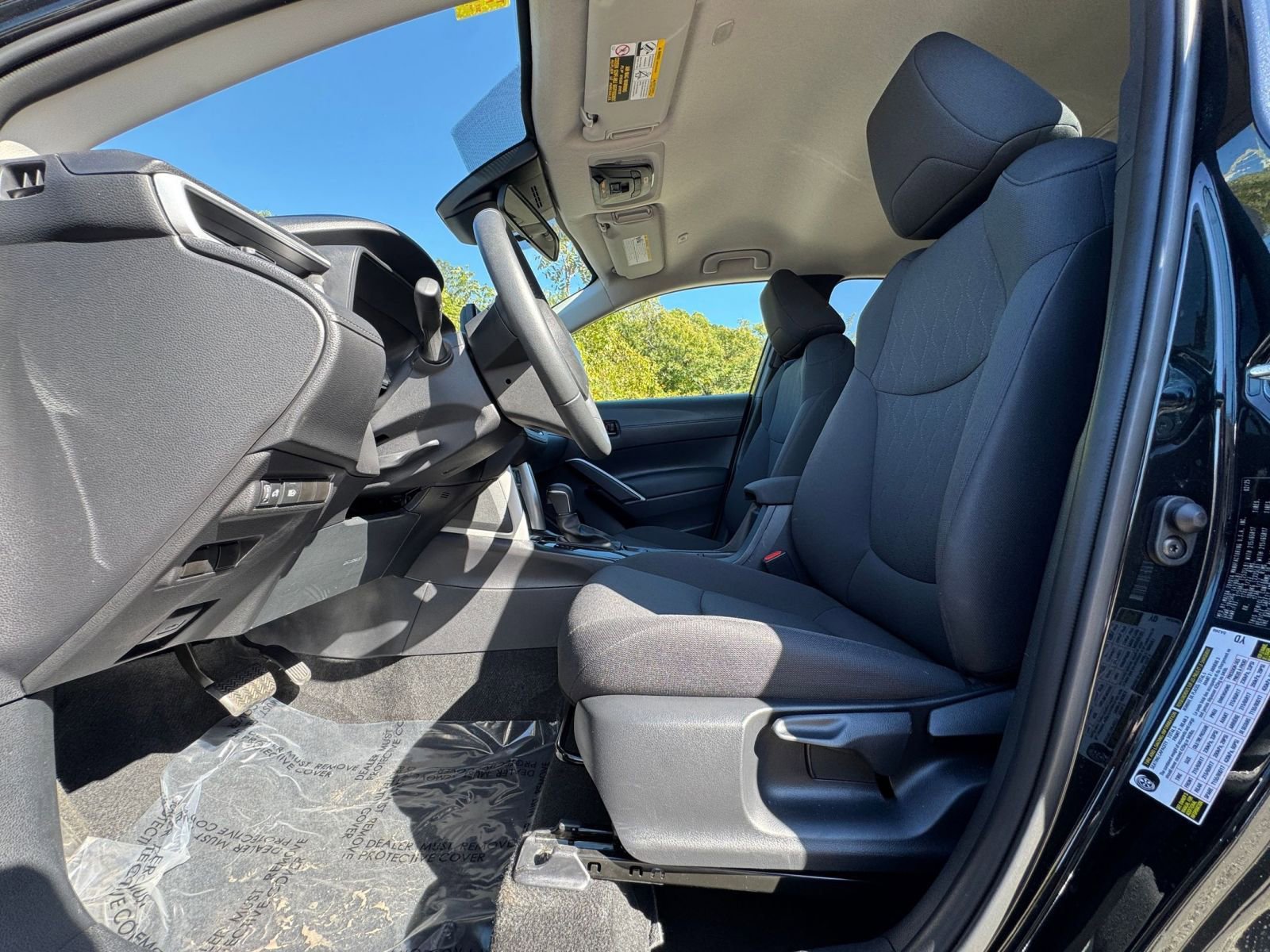 Thumbnail: 2025 Toyota Corolla Cross - 22