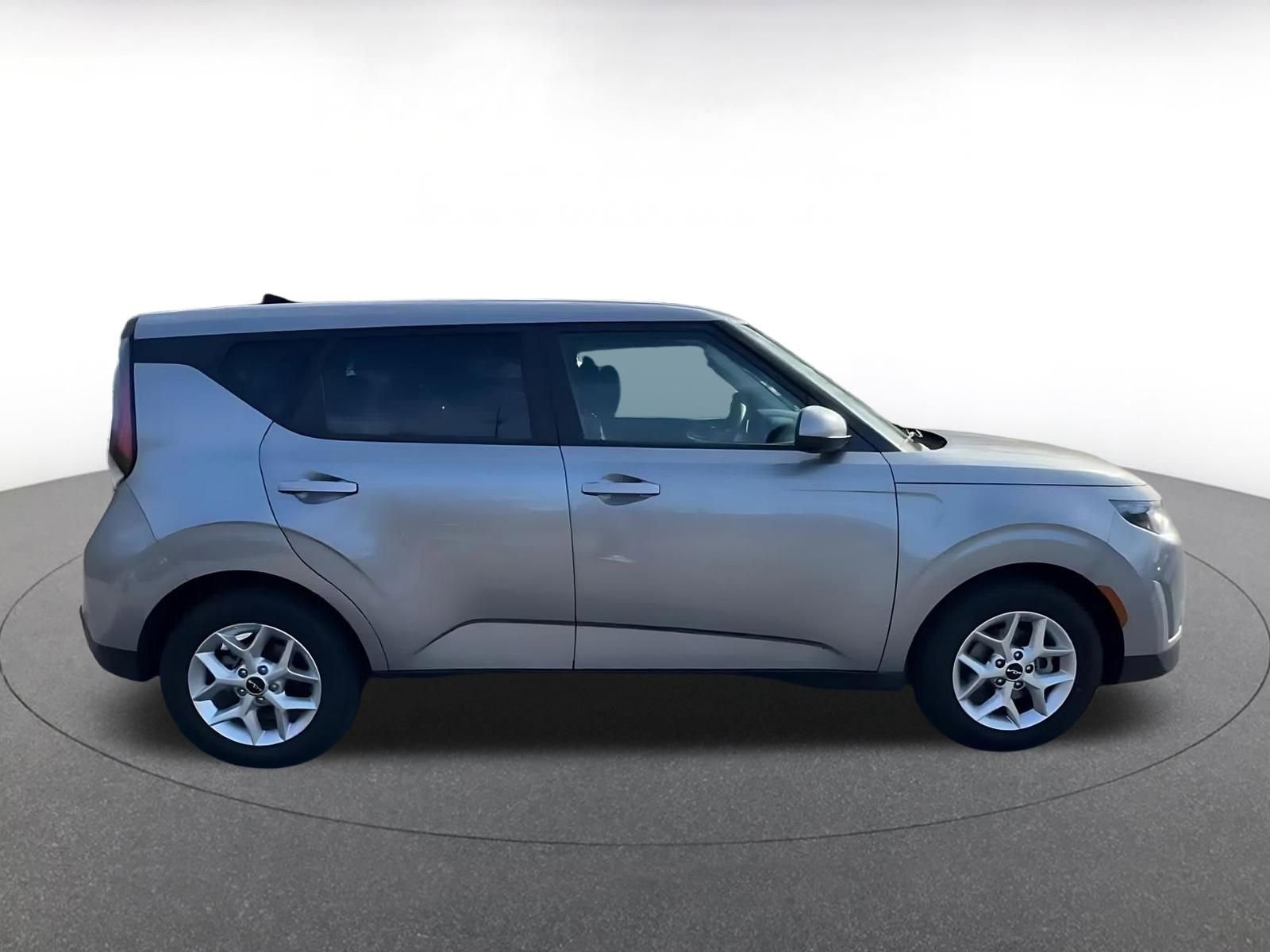 Thumbnail: 2025 Kia Soul - 16