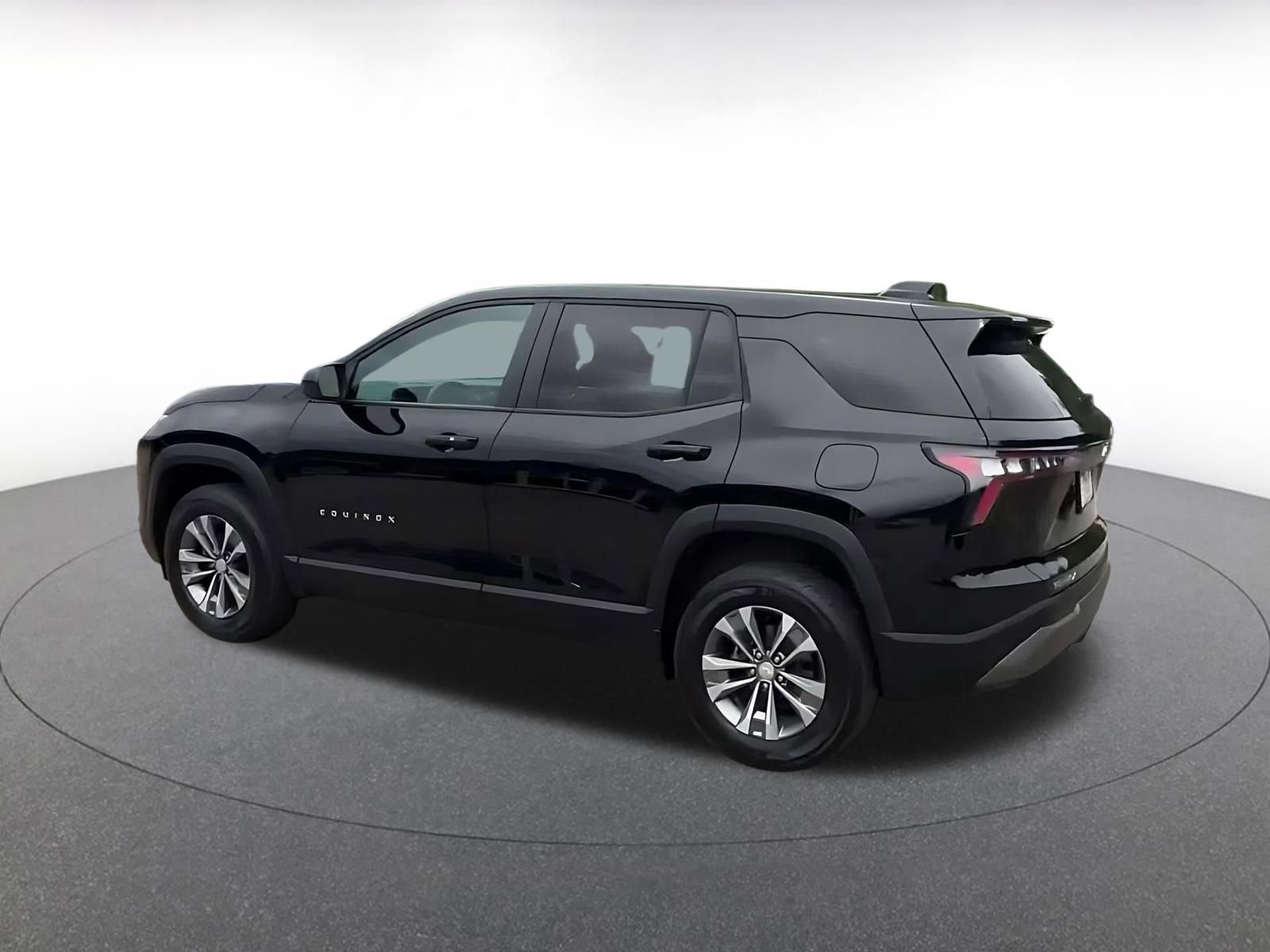 Thumbnail: 2025 Chevrolet Equinox - 10