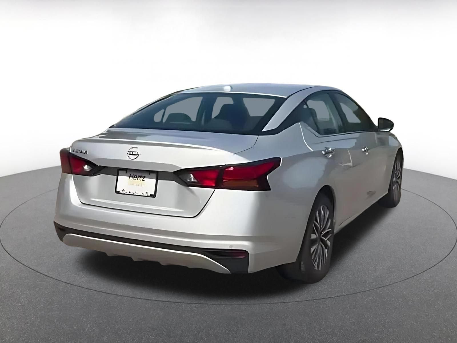 Thumbnail: 2025 Nissan Altima - 12