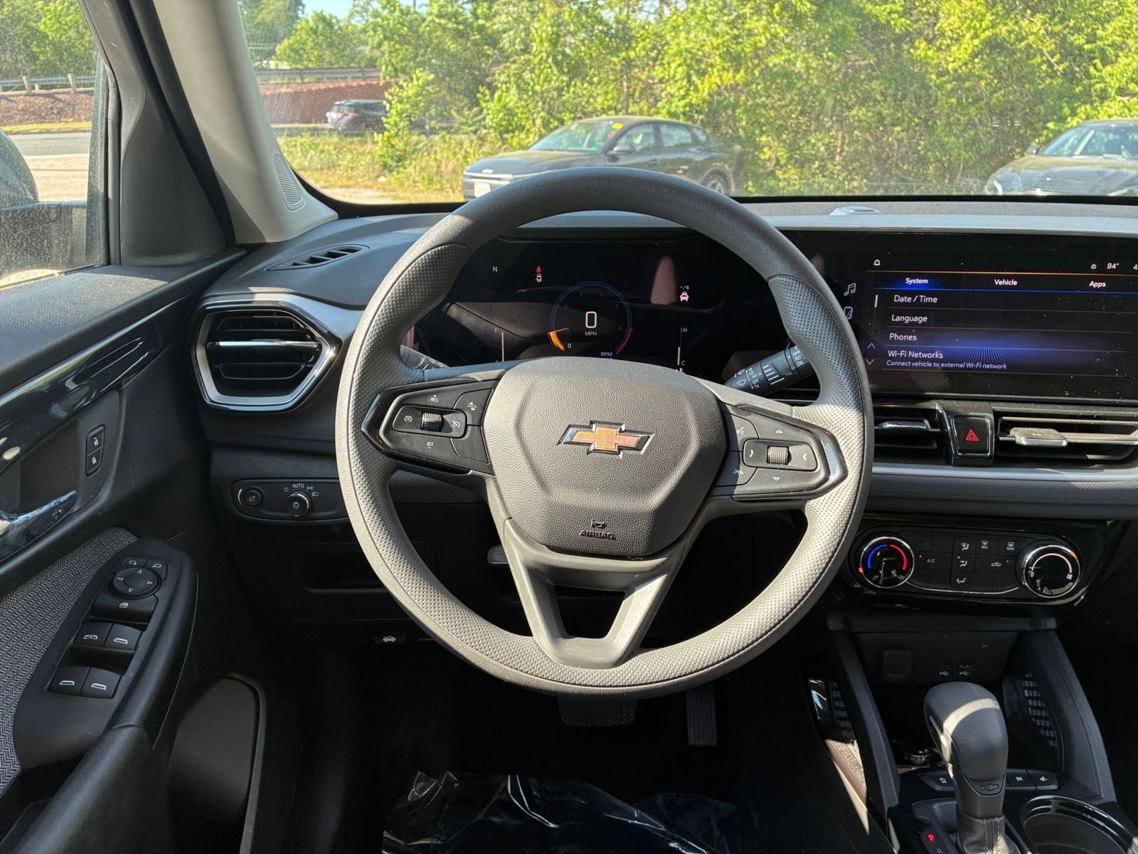 Thumbnail: 2025 Chevrolet TrailBlazer - 32