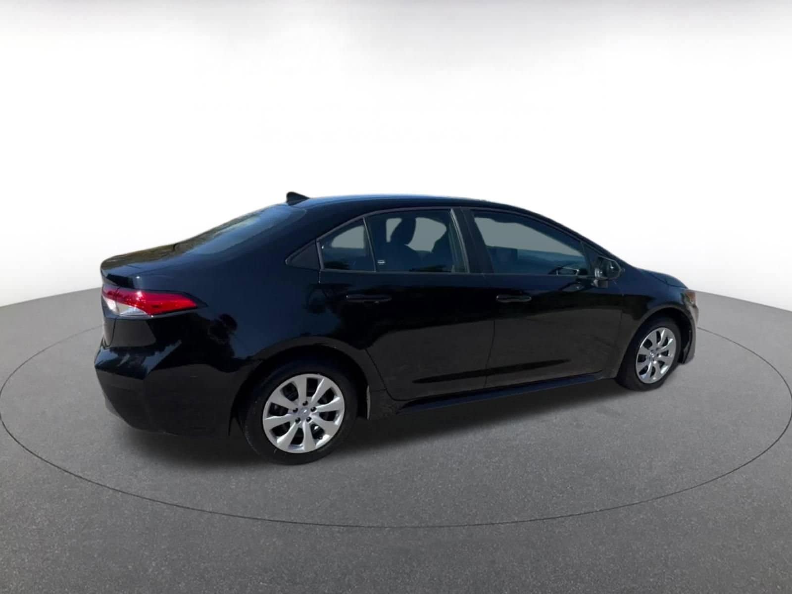 Thumbnail: 2024 Toyota Corolla - 14