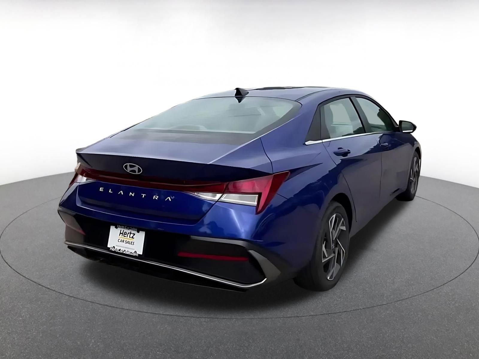 Thumbnail: 2025 Hyundai Elantra - 14