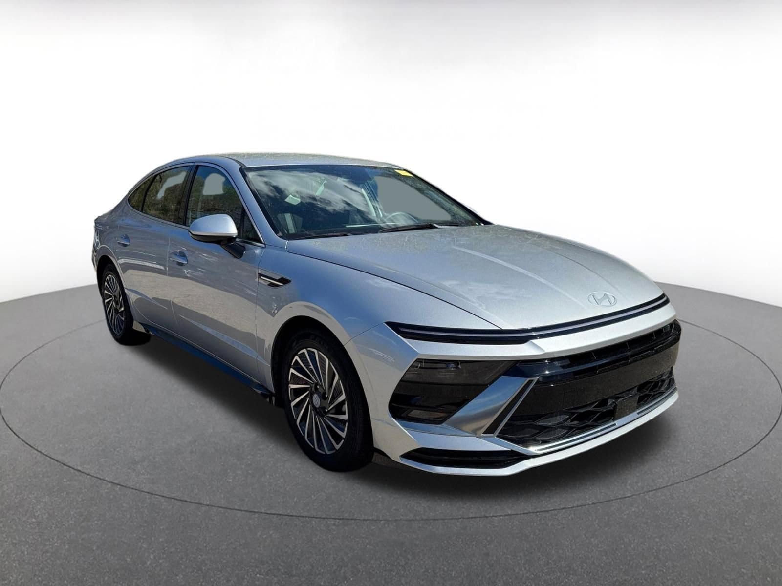 Thumbnail: 2025 Hyundai Sonata - 1