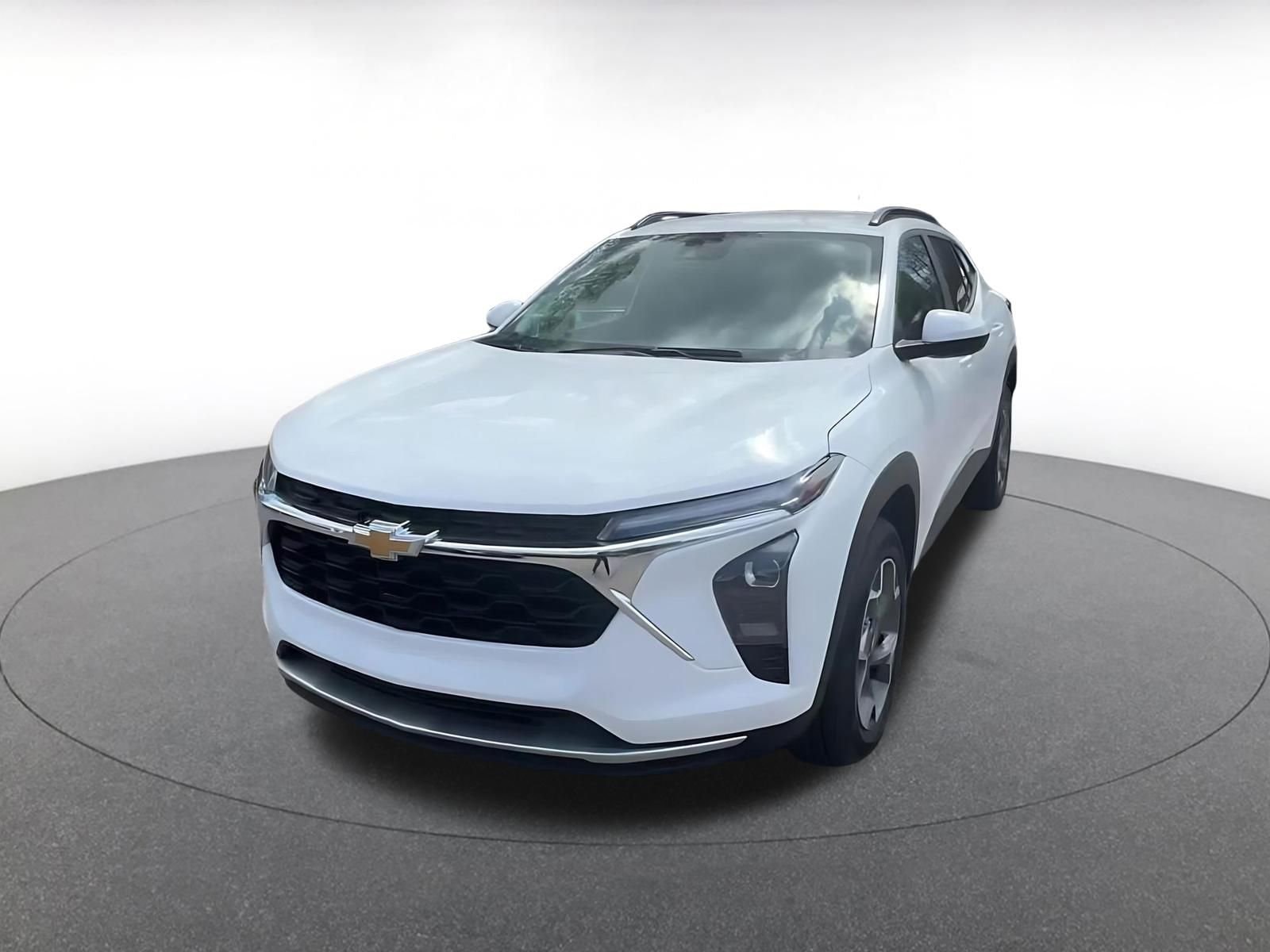 Thumbnail: 2025 Chevrolet Trax - 8