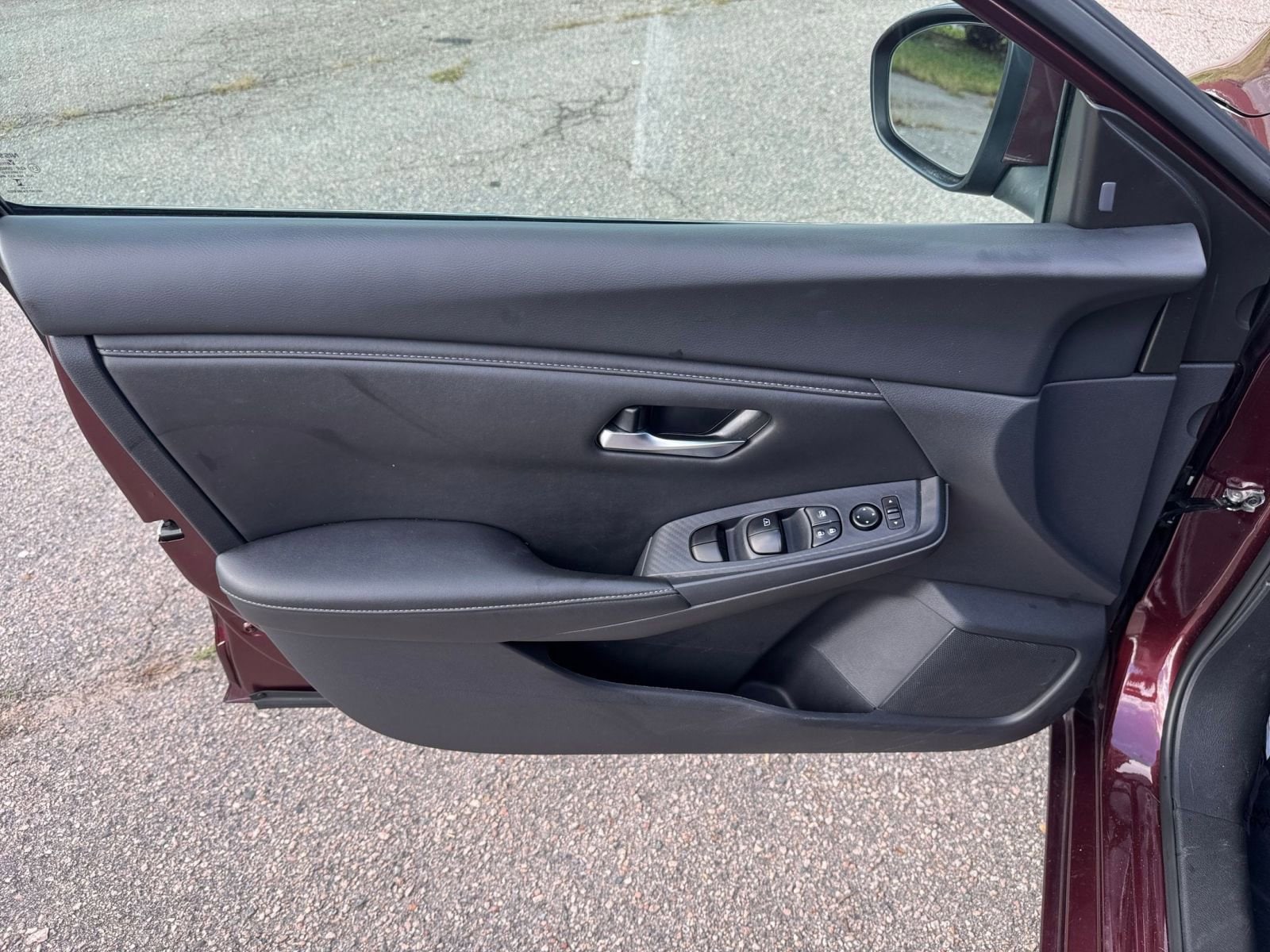 Thumbnail: 2024 Nissan Sentra - 18