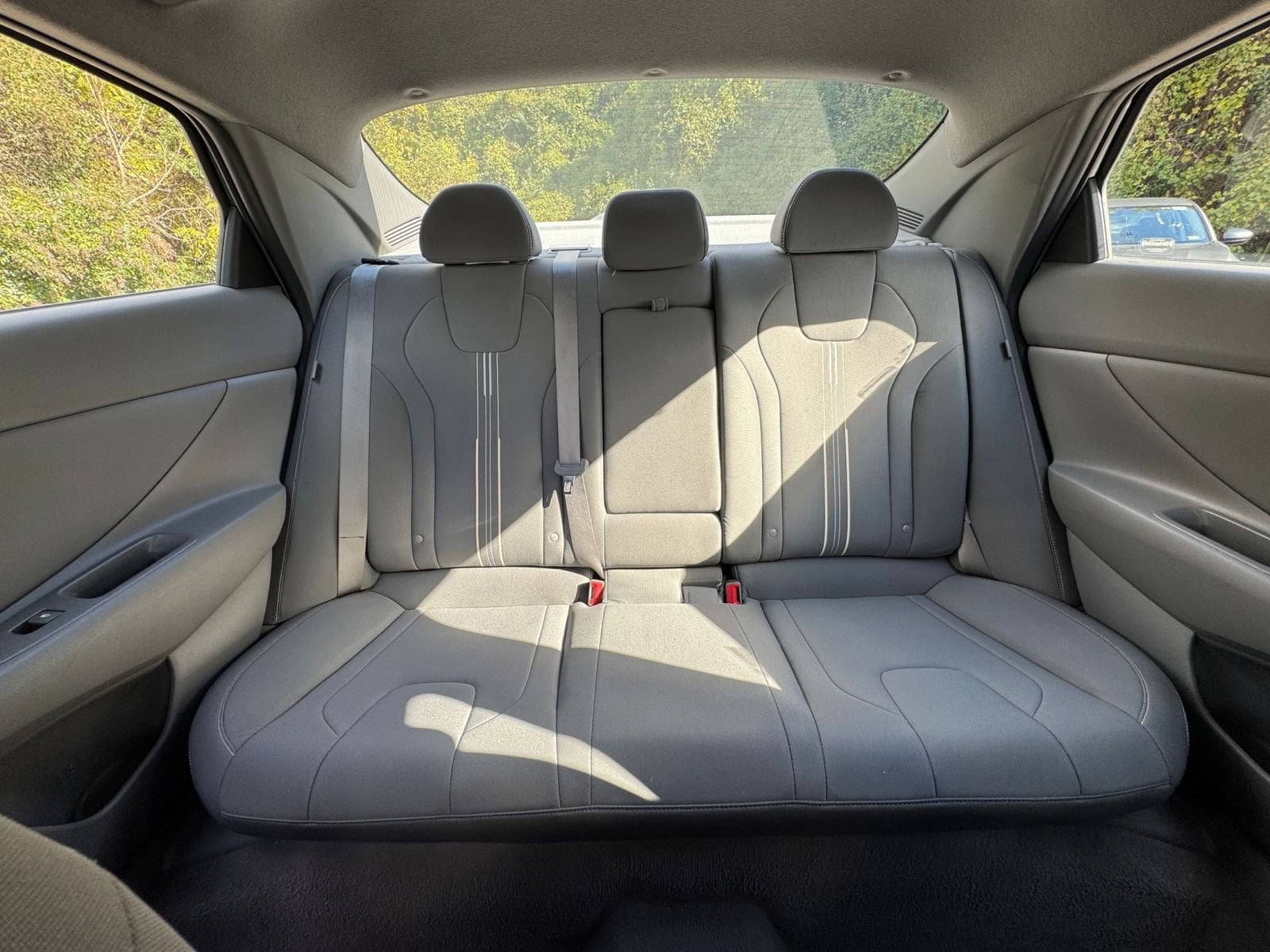 Thumbnail: 2025 Hyundai Elantra - 33