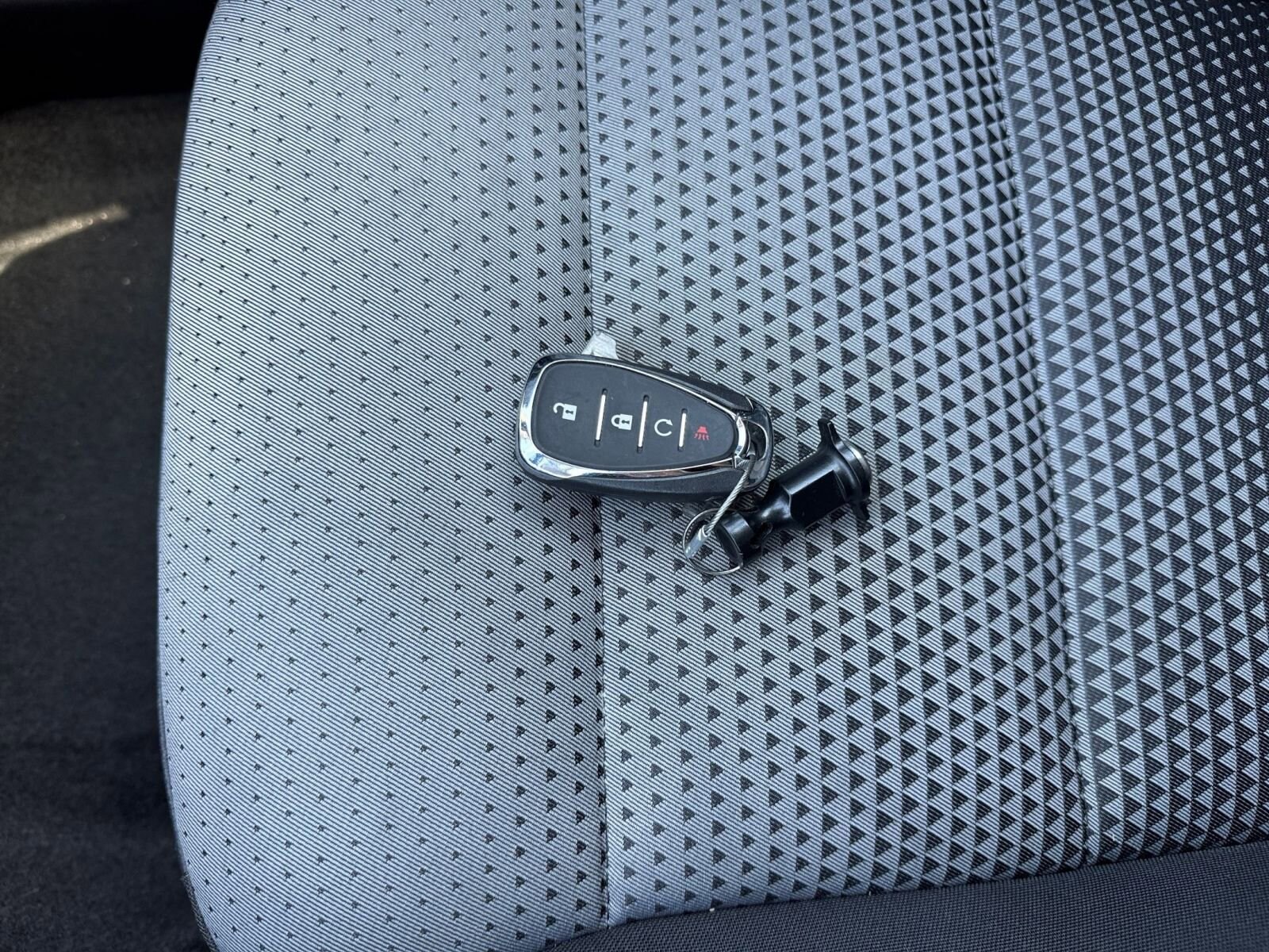 Thumbnail: 2025 Chevrolet Trax - 20