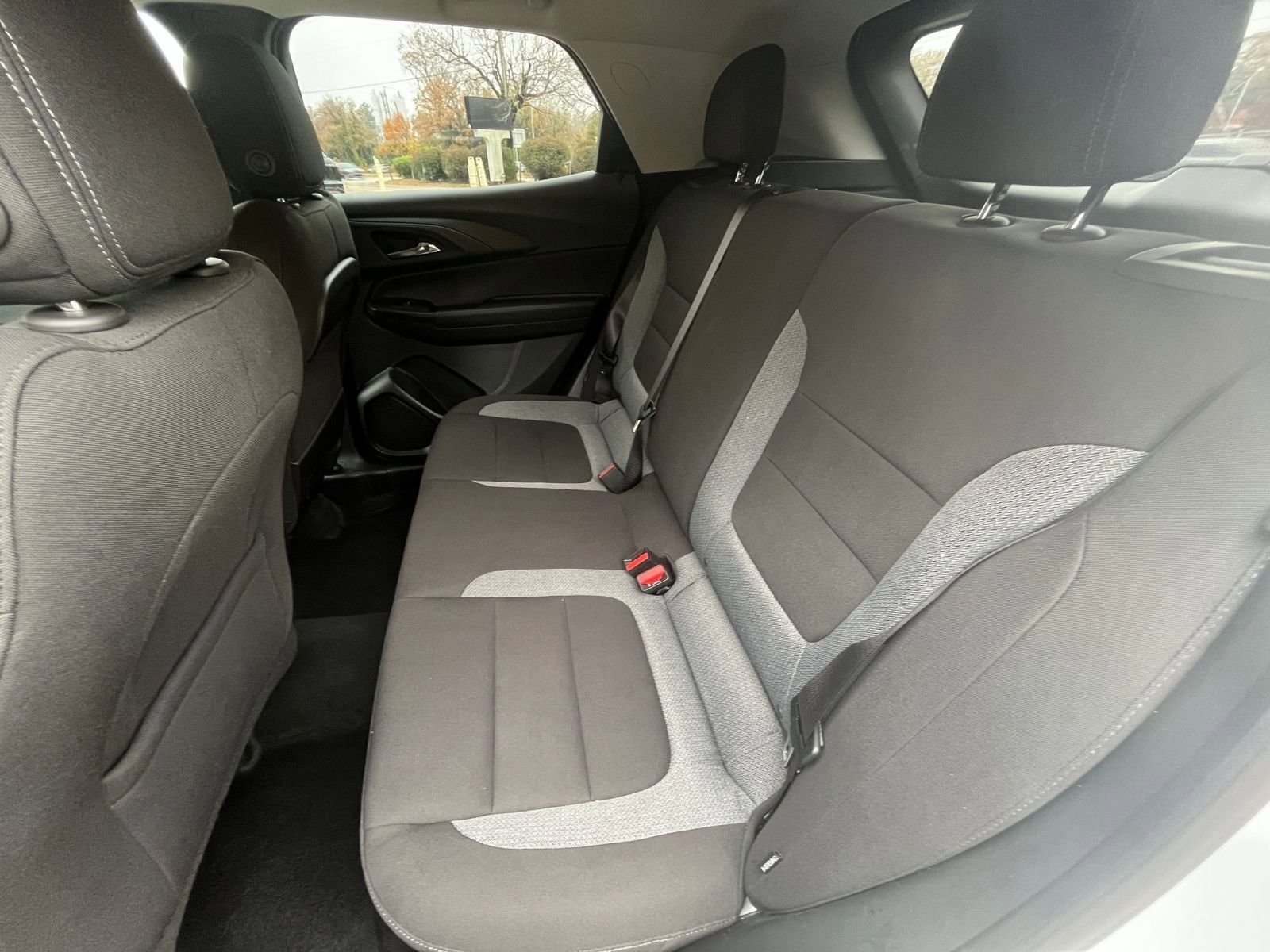 Thumbnail: 2025 Chevrolet TrailBlazer - 32