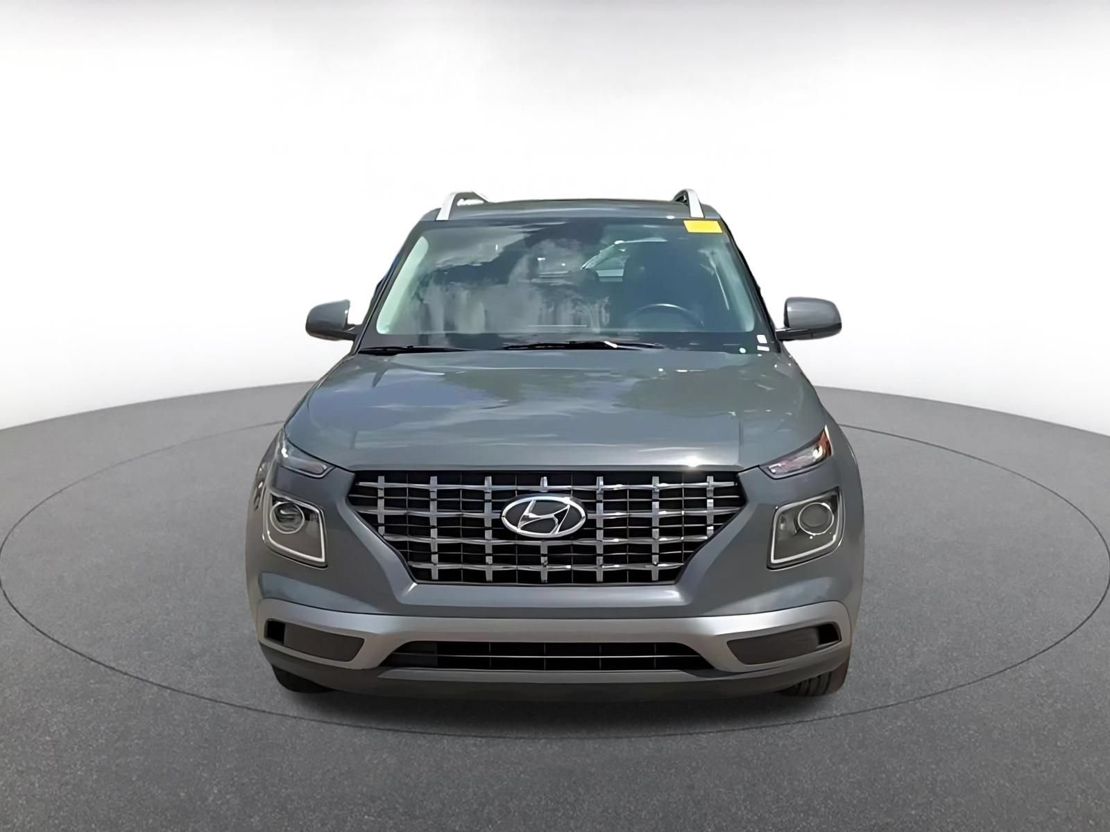 Thumbnail: 2026 Hyundai Venue - 4
