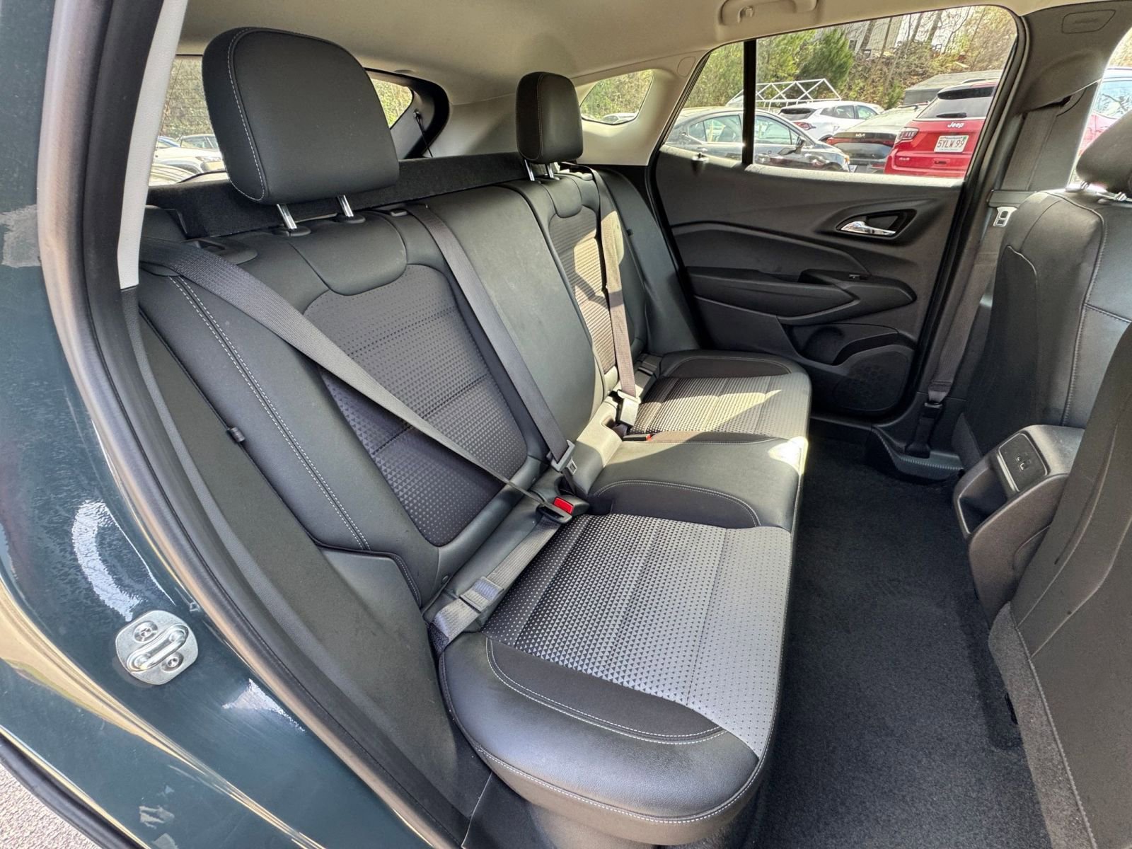 Thumbnail: 2025 Chevrolet Trax - 35