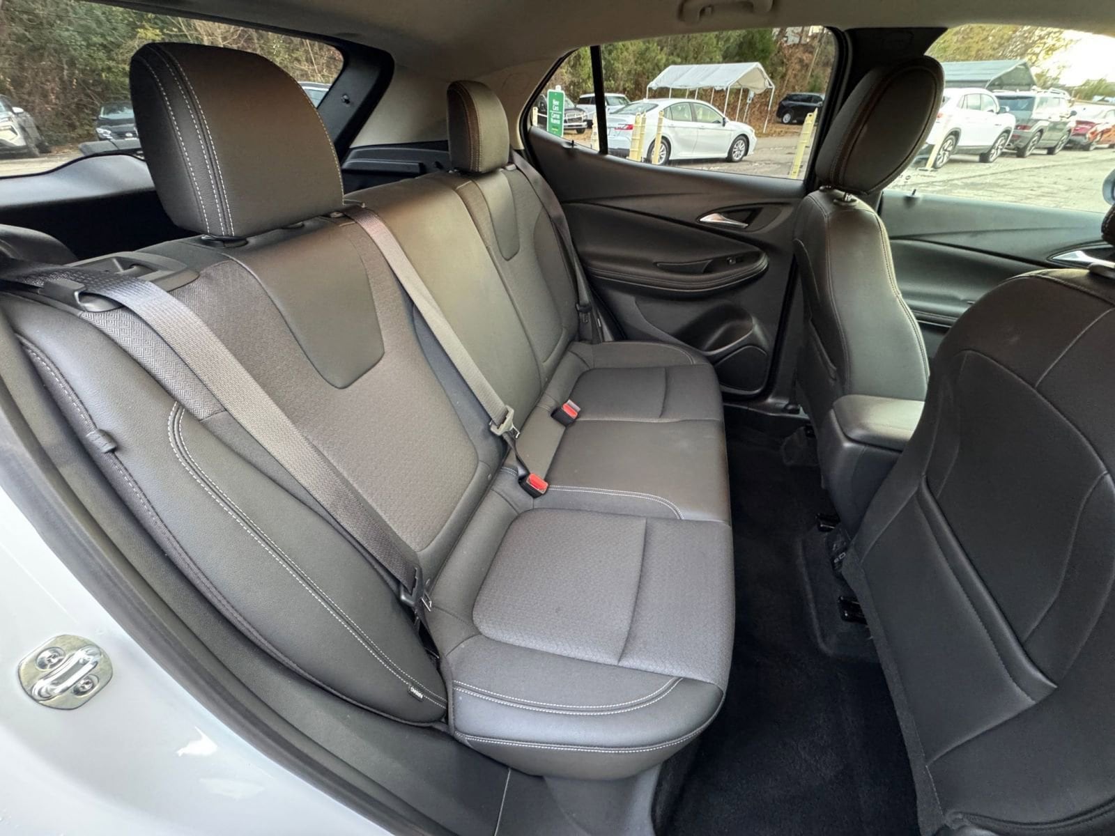 Thumbnail: 2025 Buick Encore GX - 34