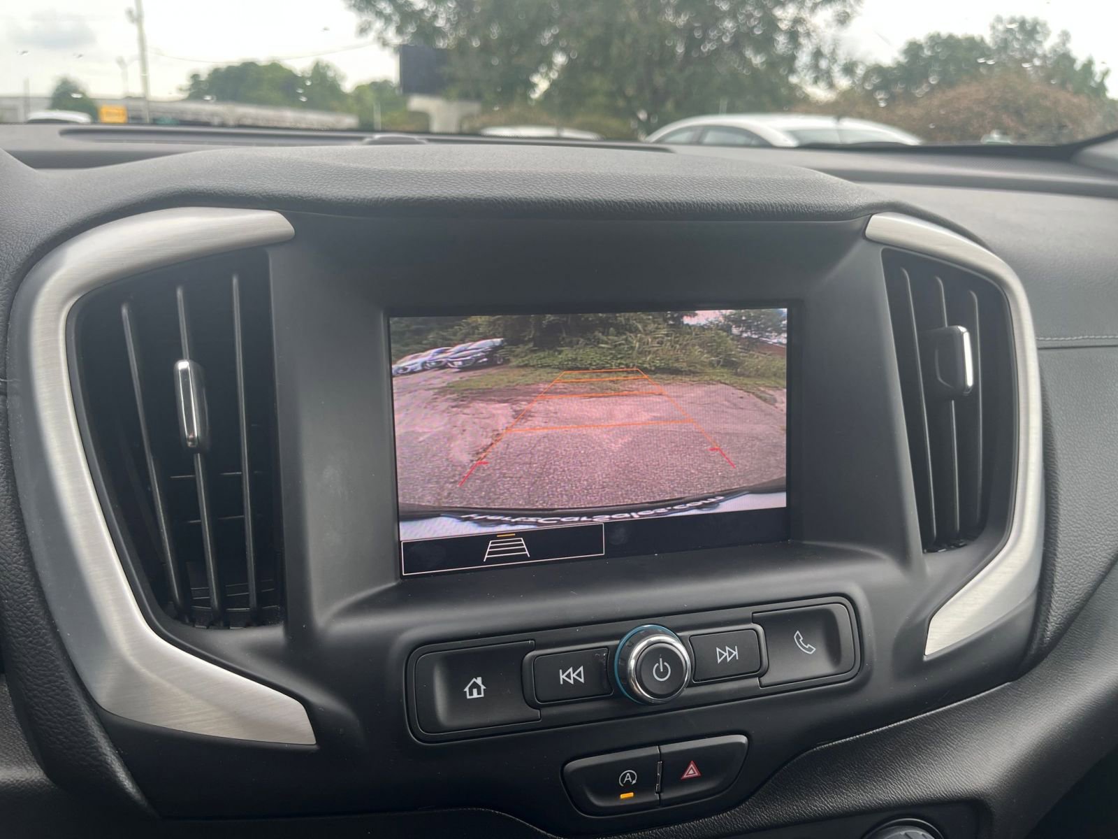 Thumbnail: 2024 GMC Terrain - 17