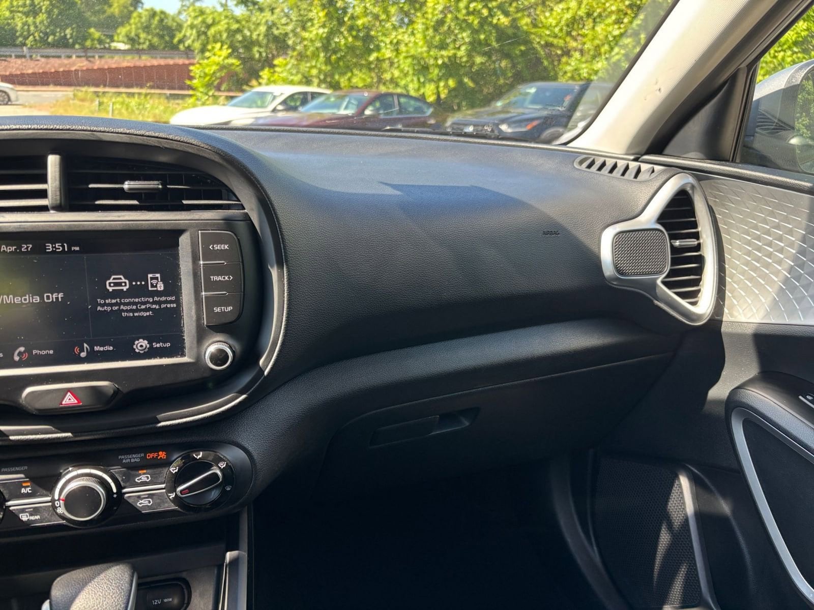 Thumbnail: 2025 Kia Soul - 32