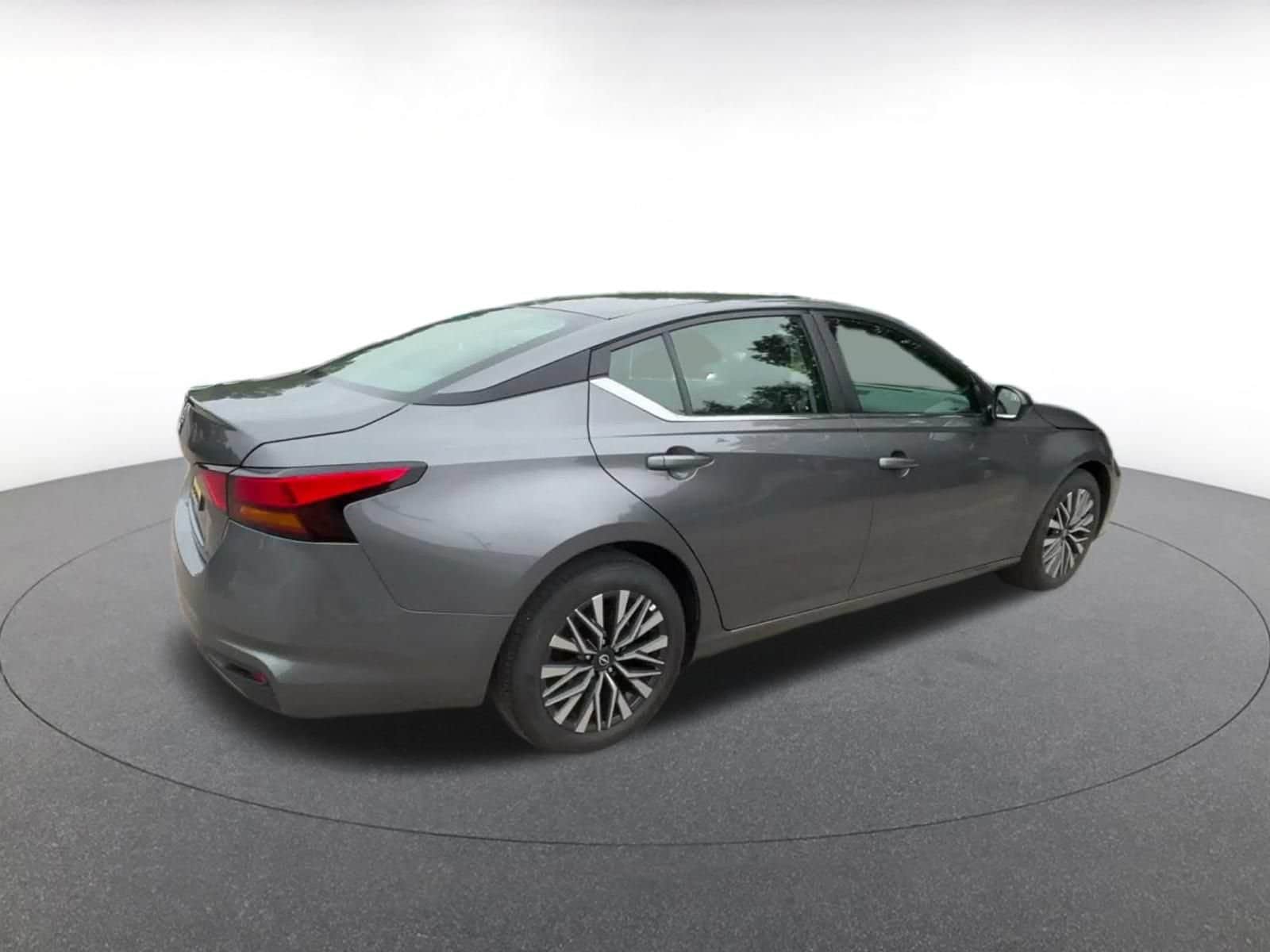 Thumbnail: 2026 Nissan Altima - 13