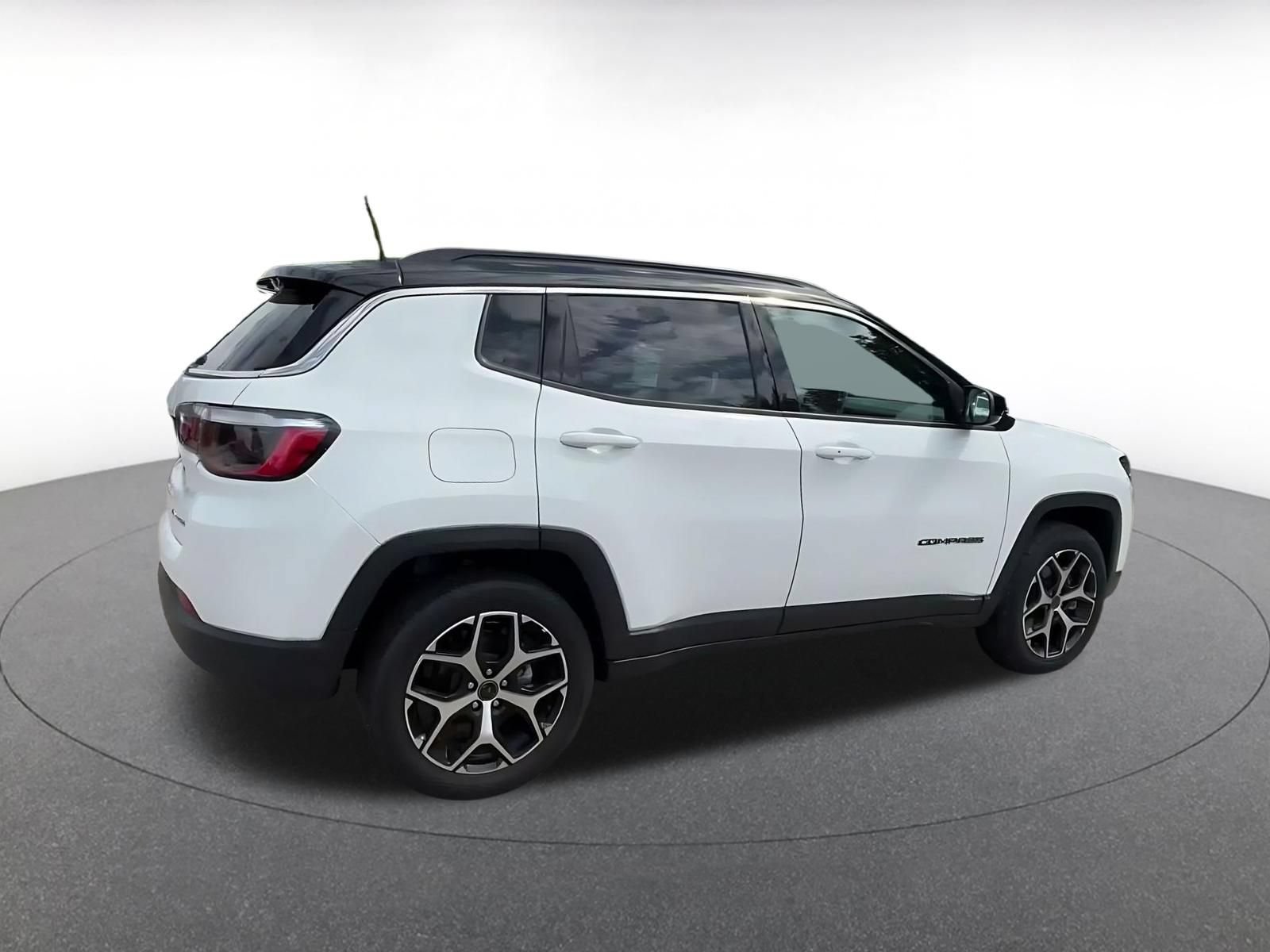 Thumbnail: 2025 Jeep Compass - 13