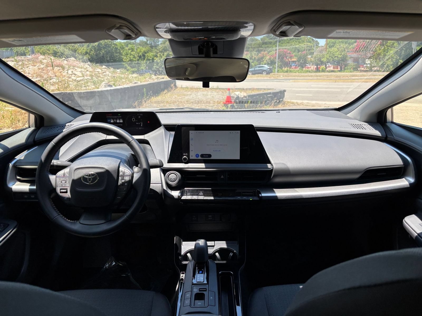 Thumbnail: 2025 Toyota Prius - 29