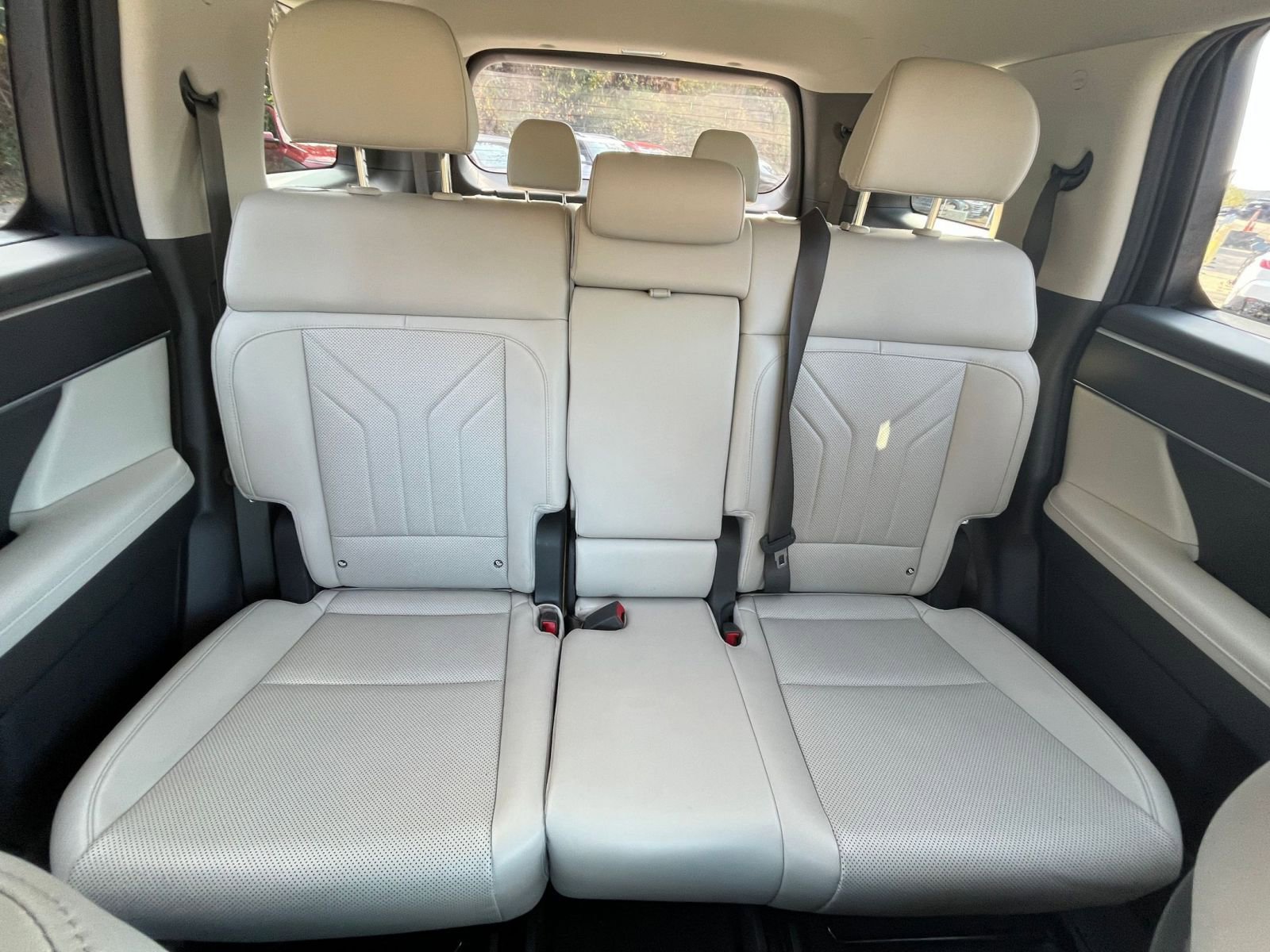 Thumbnail: 2025 Hyundai Santa Fe - 33