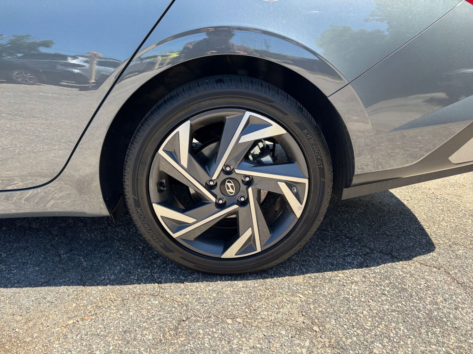 Thumbnail: 2025 Hyundai Elantra - 30