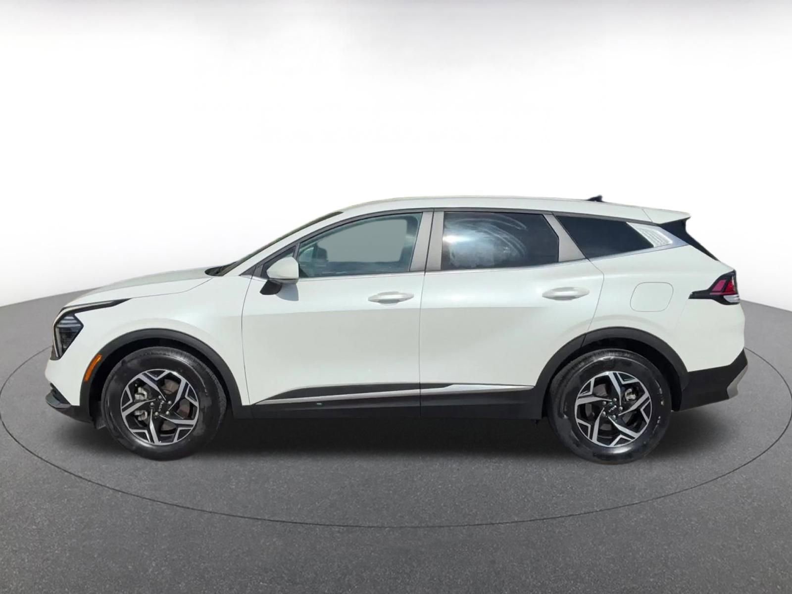 Thumbnail: 2025 Kia Sportage - 9