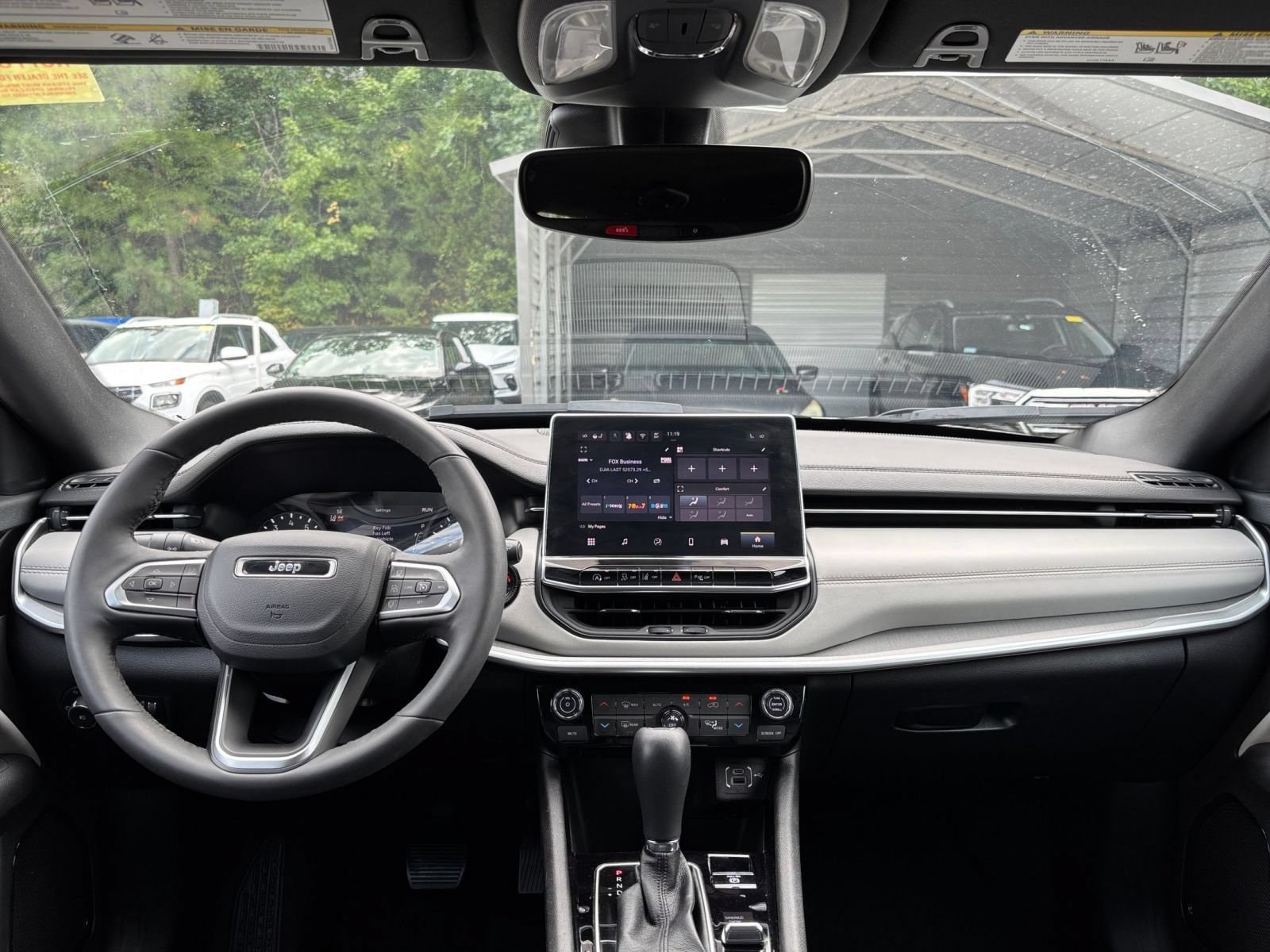 Thumbnail: 2025 Jeep Compass - 32