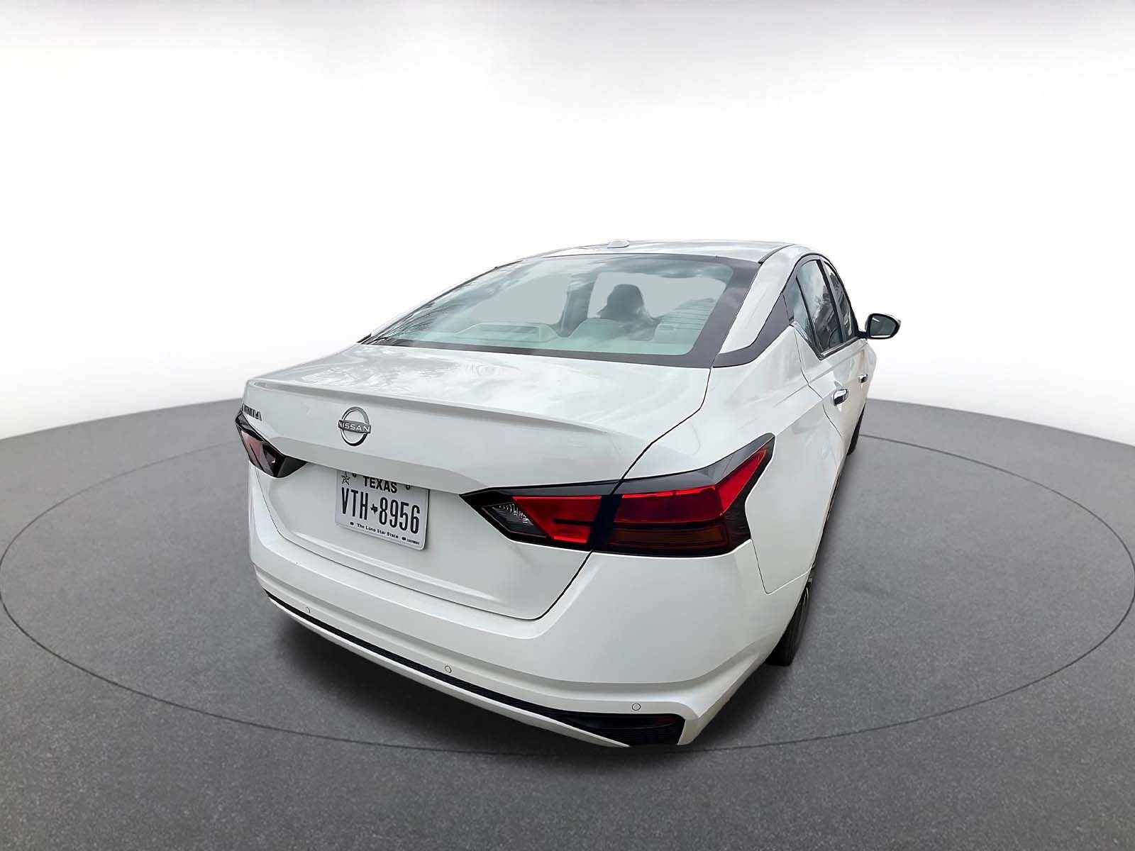 Thumbnail: 2025 Nissan Altima - 6