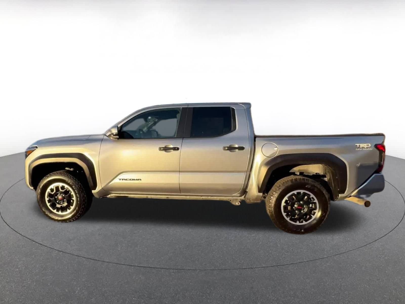 Thumbnail: 2025 Toyota Tacoma - 8