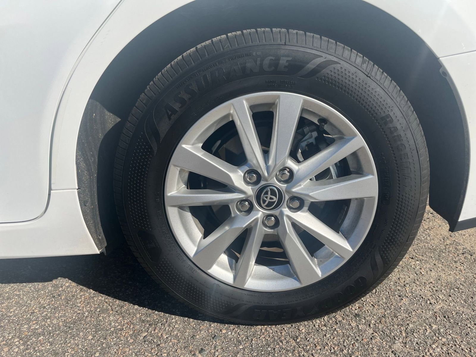 Thumbnail: 2025 Toyota Camry - 24