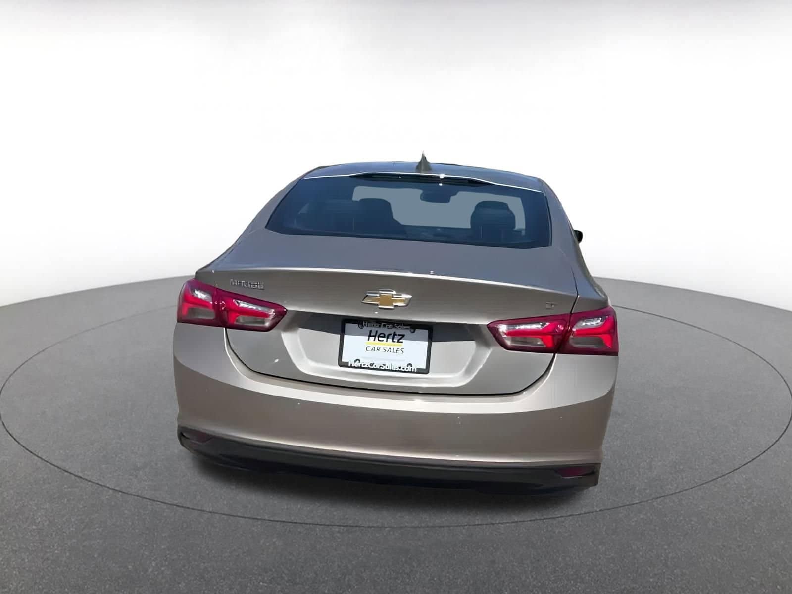 Thumbnail: 2024 Chevrolet Malibu - 12