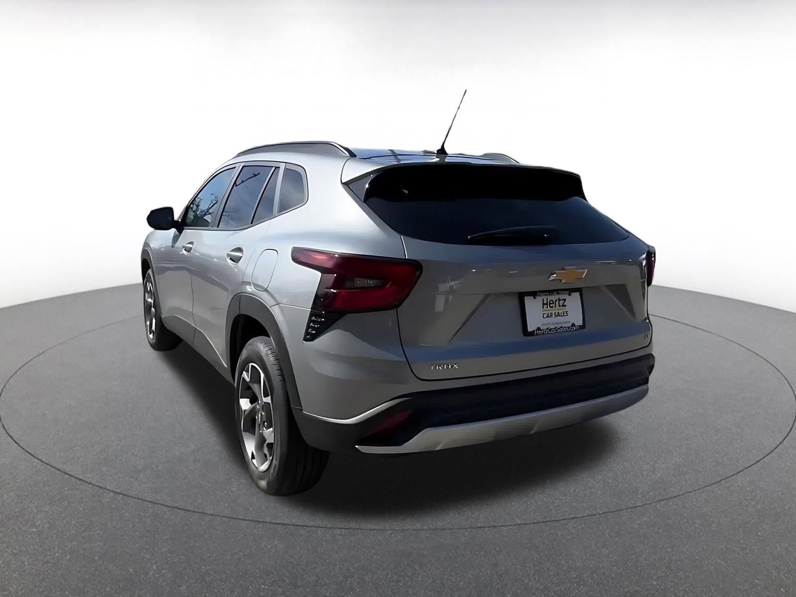 Thumbnail: 2025 Chevrolet Trax - 11