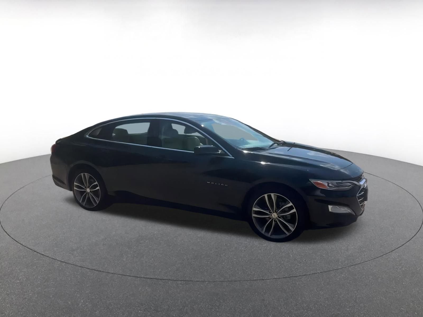 Thumbnail: 2024 Chevrolet Malibu - 2