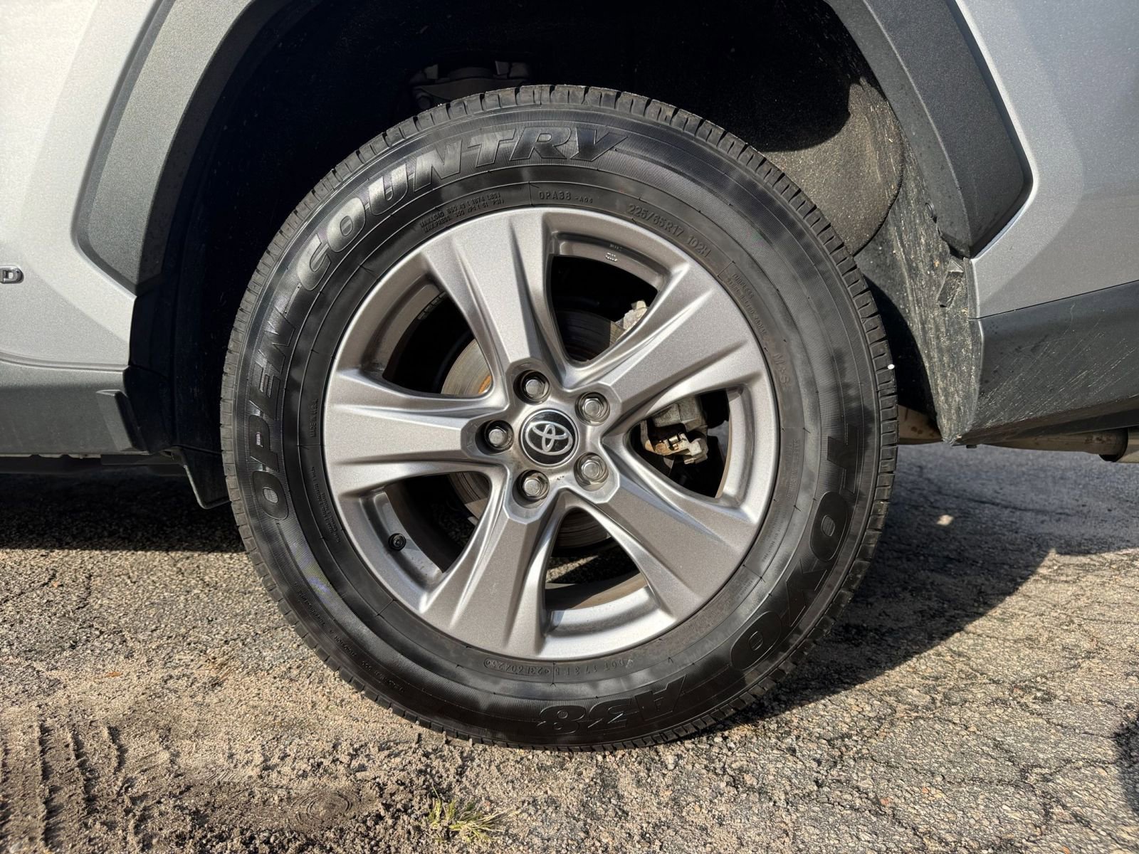 Thumbnail: 2025 Toyota RAV4 - 24