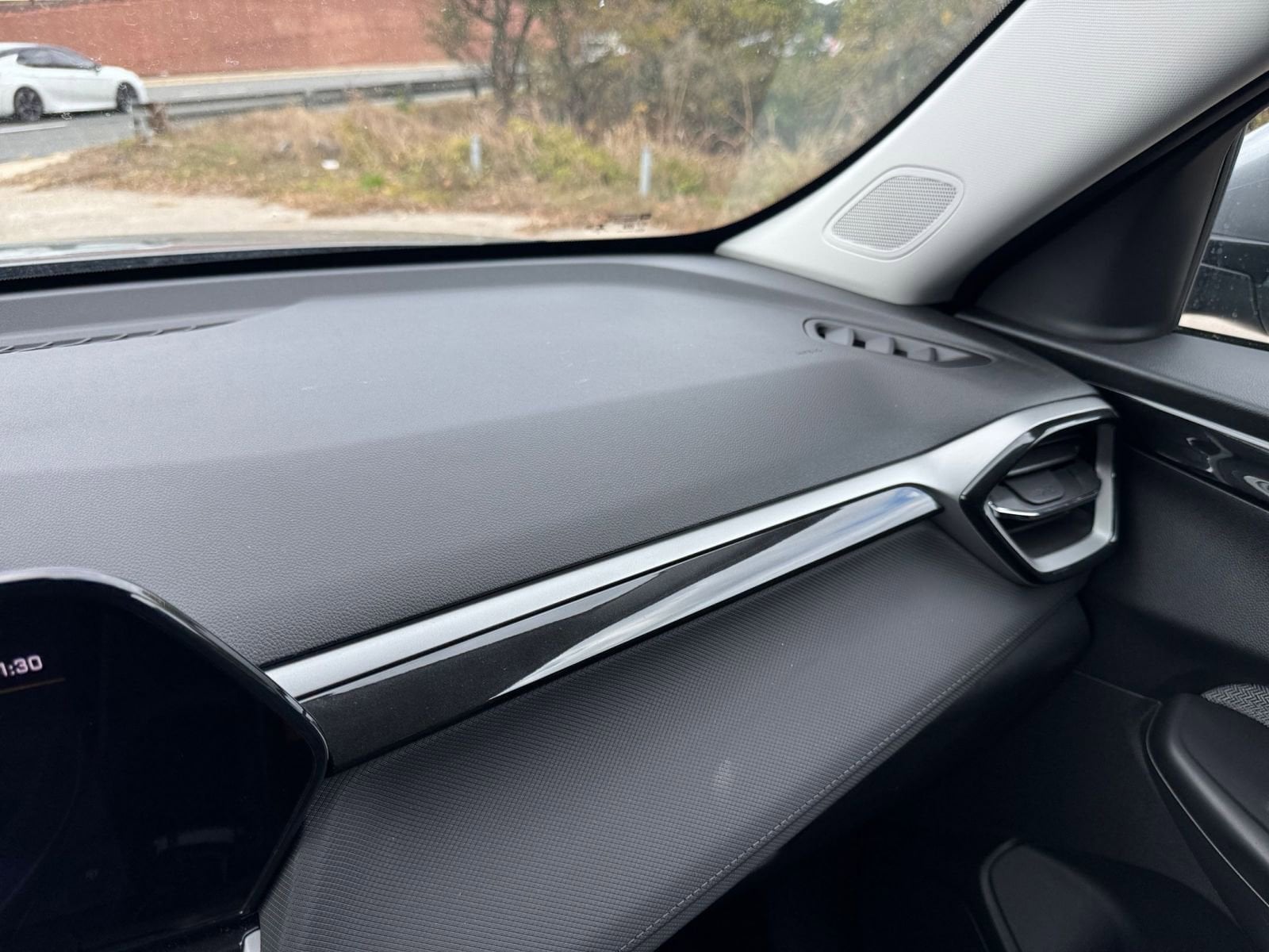 Thumbnail: 2025 Chevrolet TrailBlazer - 30