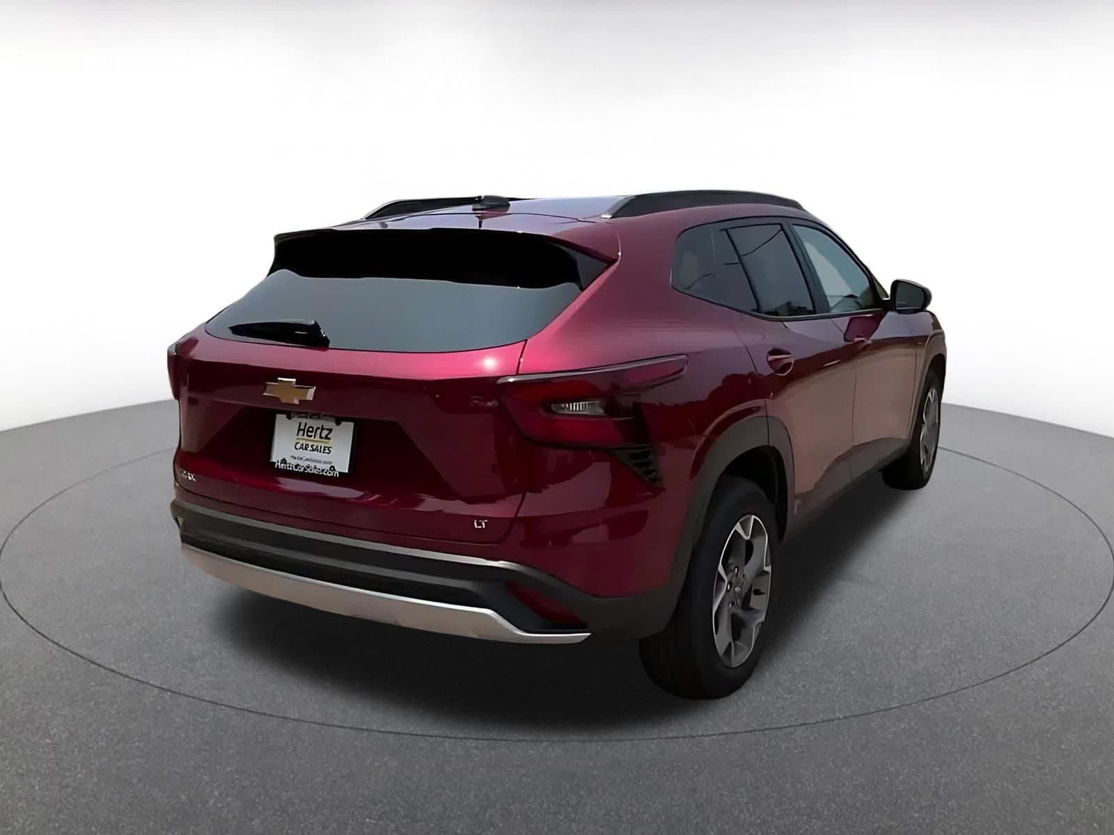 Thumbnail: 2025 Chevrolet Trax - 15