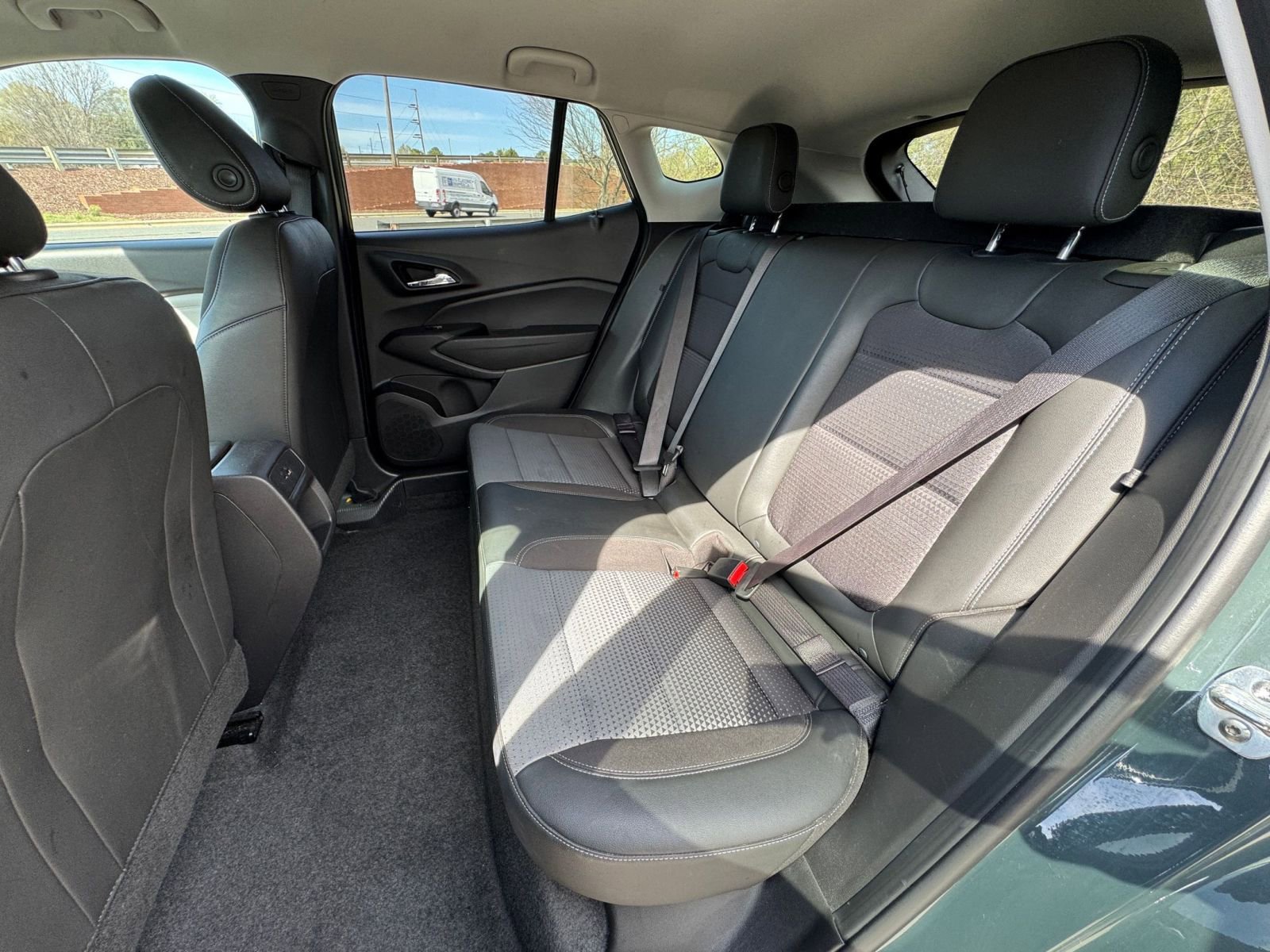 Thumbnail: 2025 Chevrolet Trax - 33