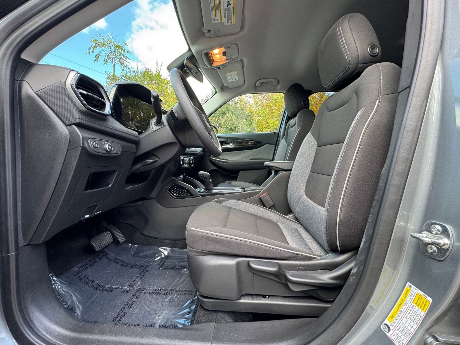 Thumbnail: 2025 Chevrolet TrailBlazer - 22