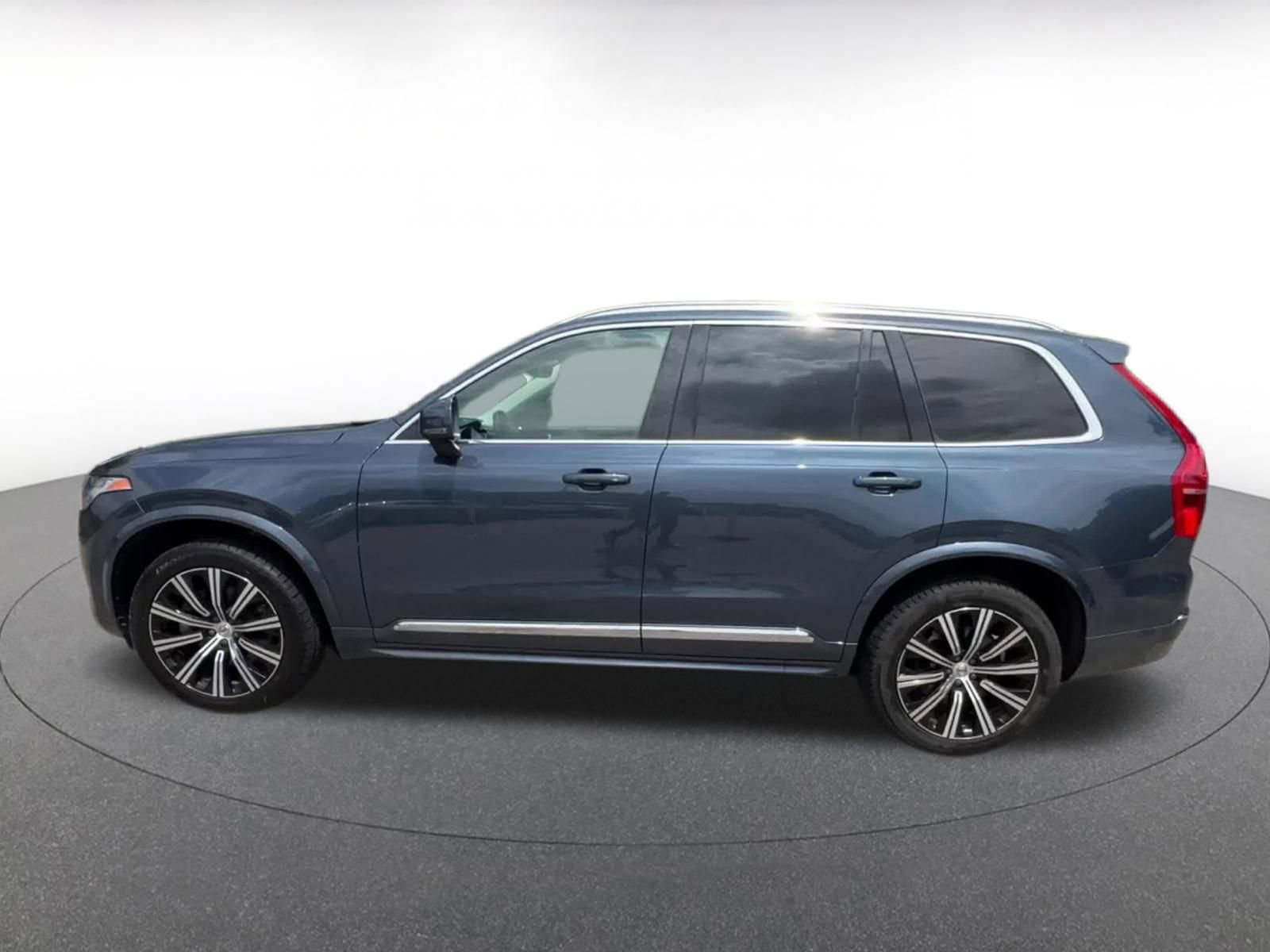 Thumbnail: 2023 Volvo XC90 - 9