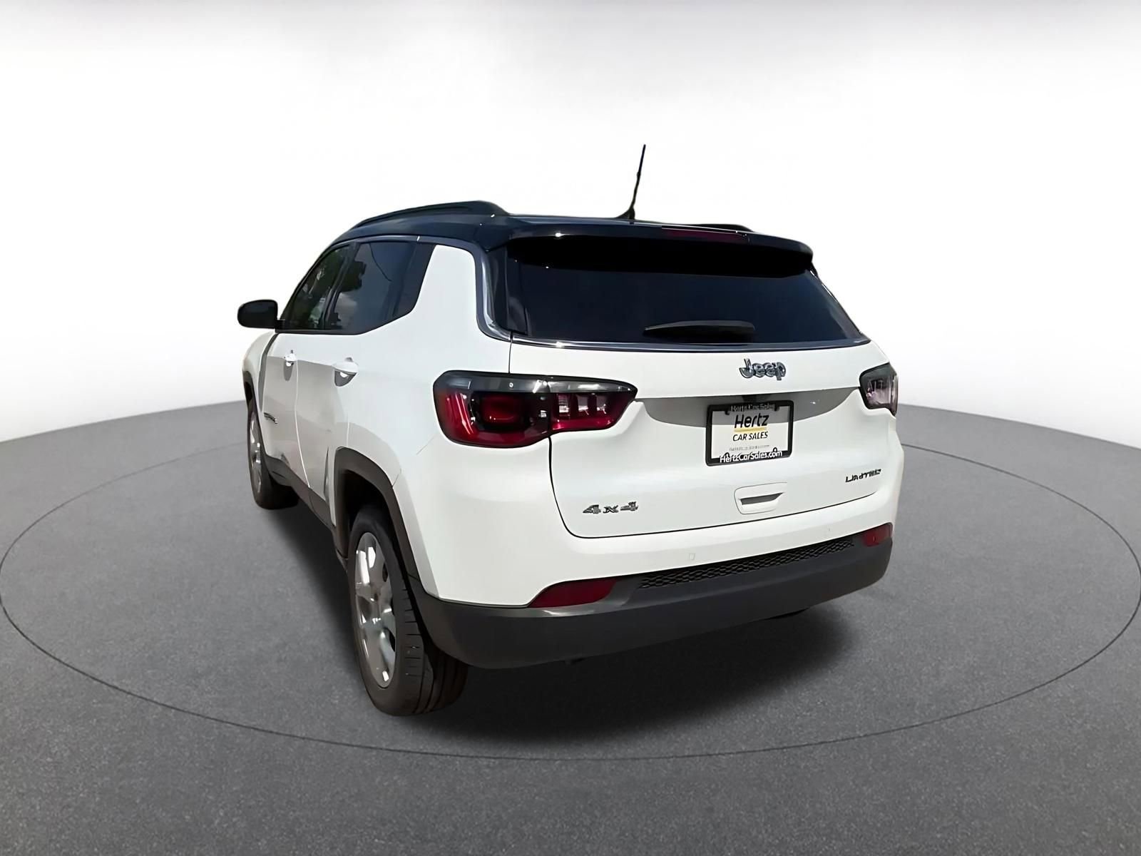 Thumbnail: 2025 Jeep Compass - 11