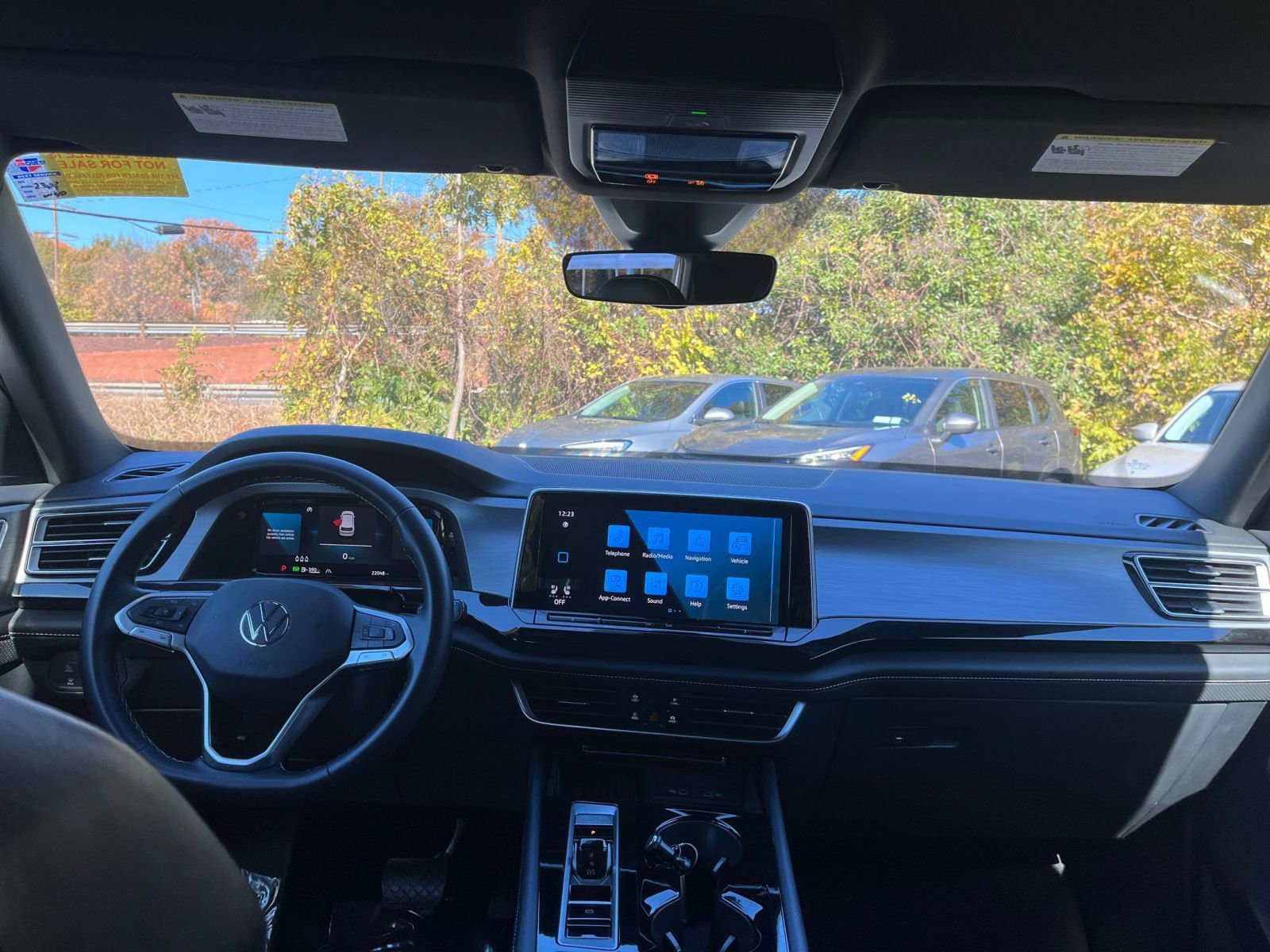 Thumbnail: 2025 Volkswagen Atlas - 28