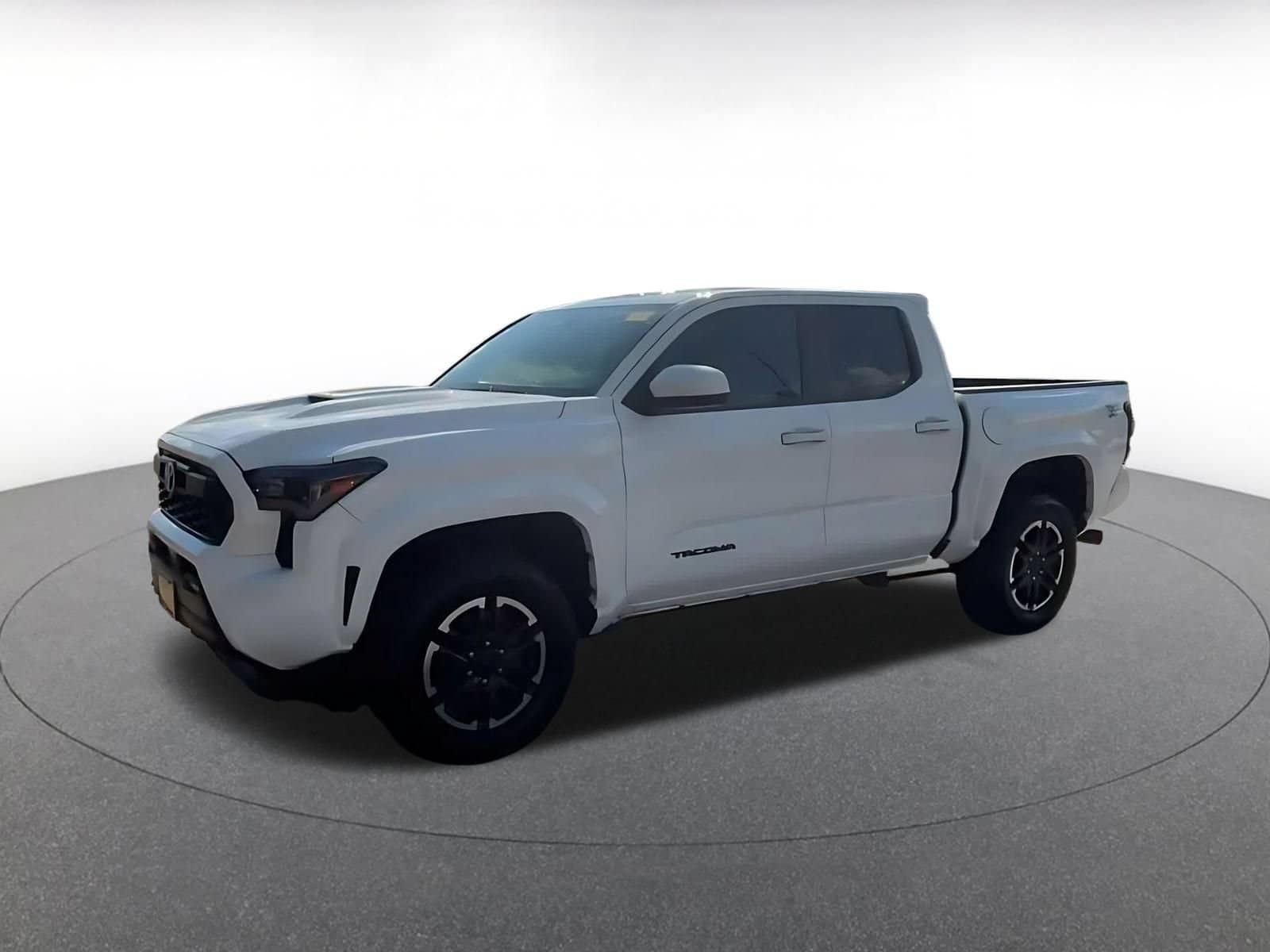 Thumbnail: 2024 Toyota Tacoma - 8