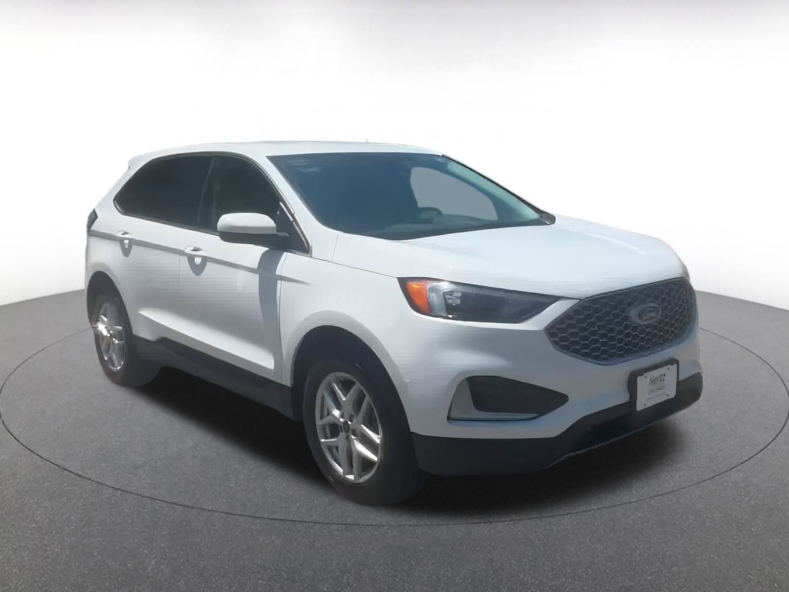 Thumbnail: 2024 Ford Edge - 2