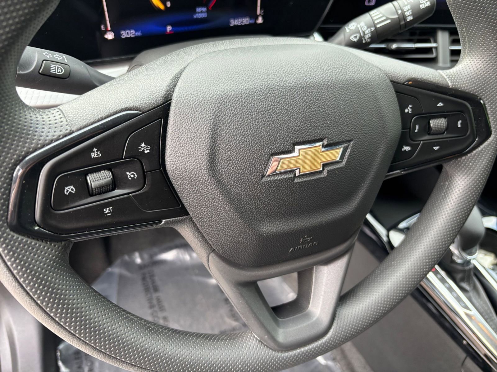 Thumbnail: 2025 Chevrolet Trax - 27