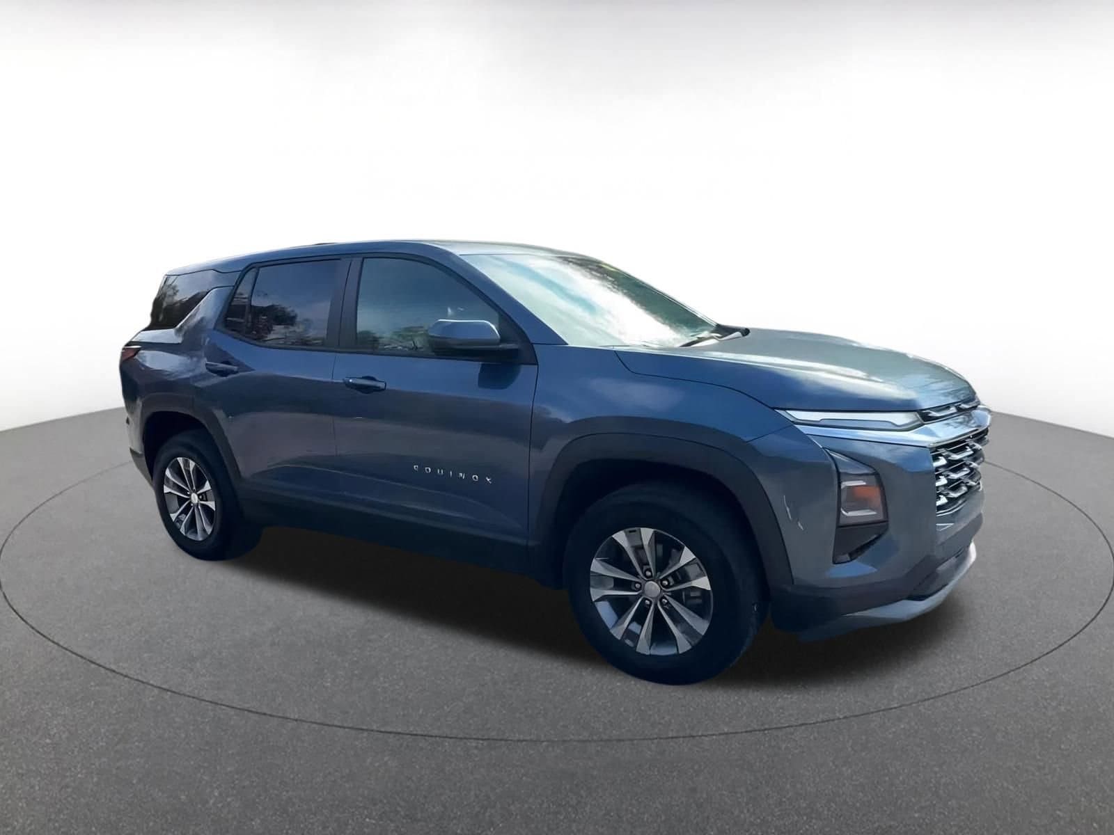 Thumbnail: 2025 Chevrolet Equinox - 2