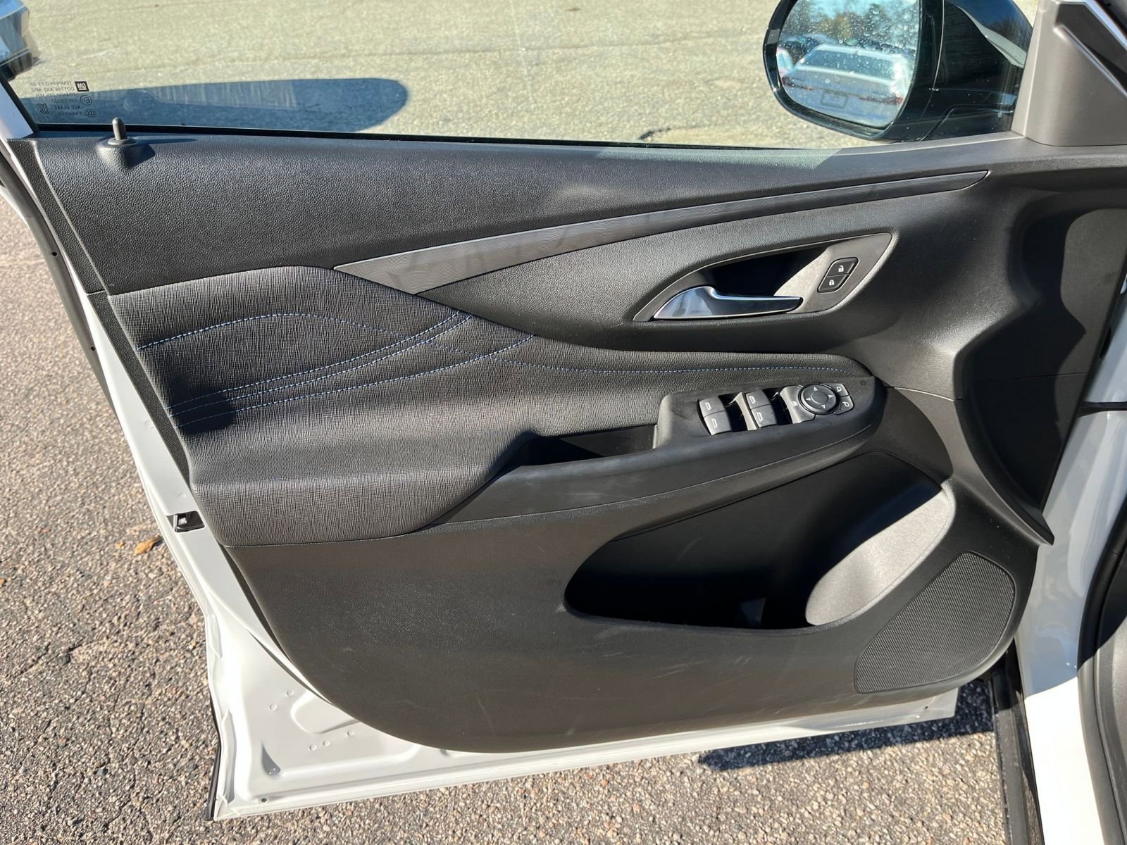 Thumbnail: 2025 Buick Envista - 18