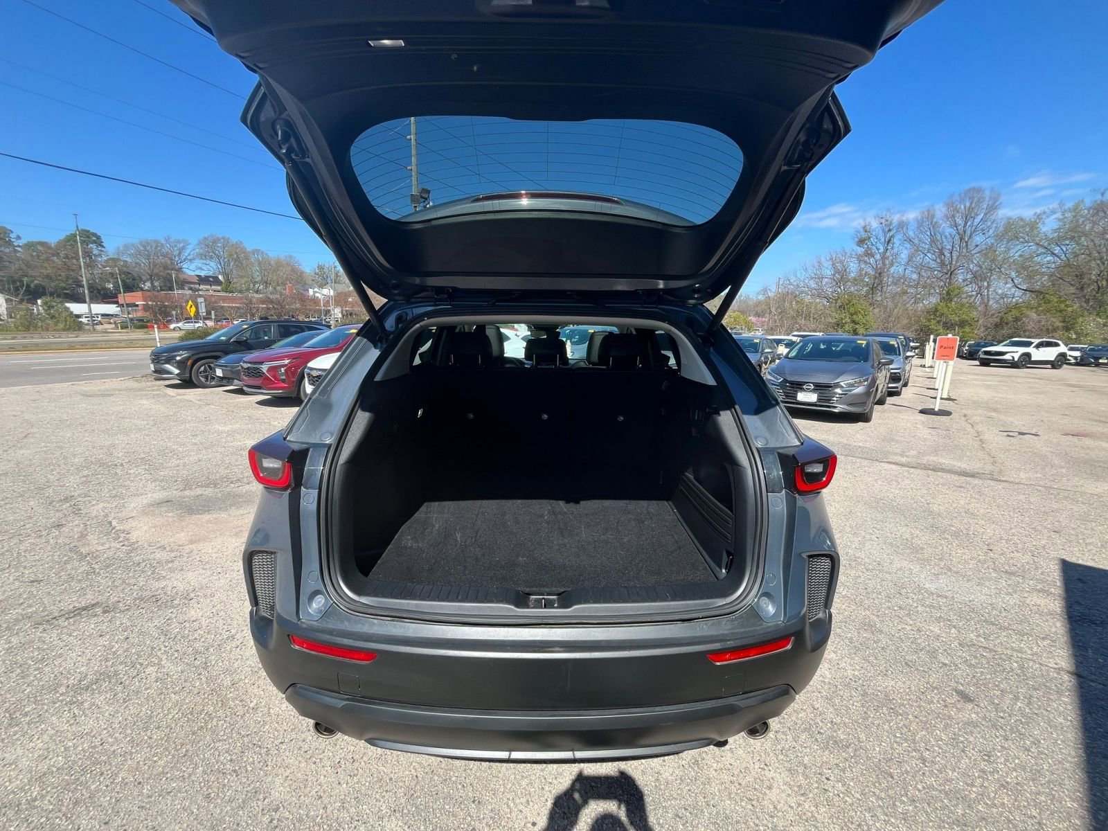 Thumbnail: 2025 Mazda CX-50 - 32