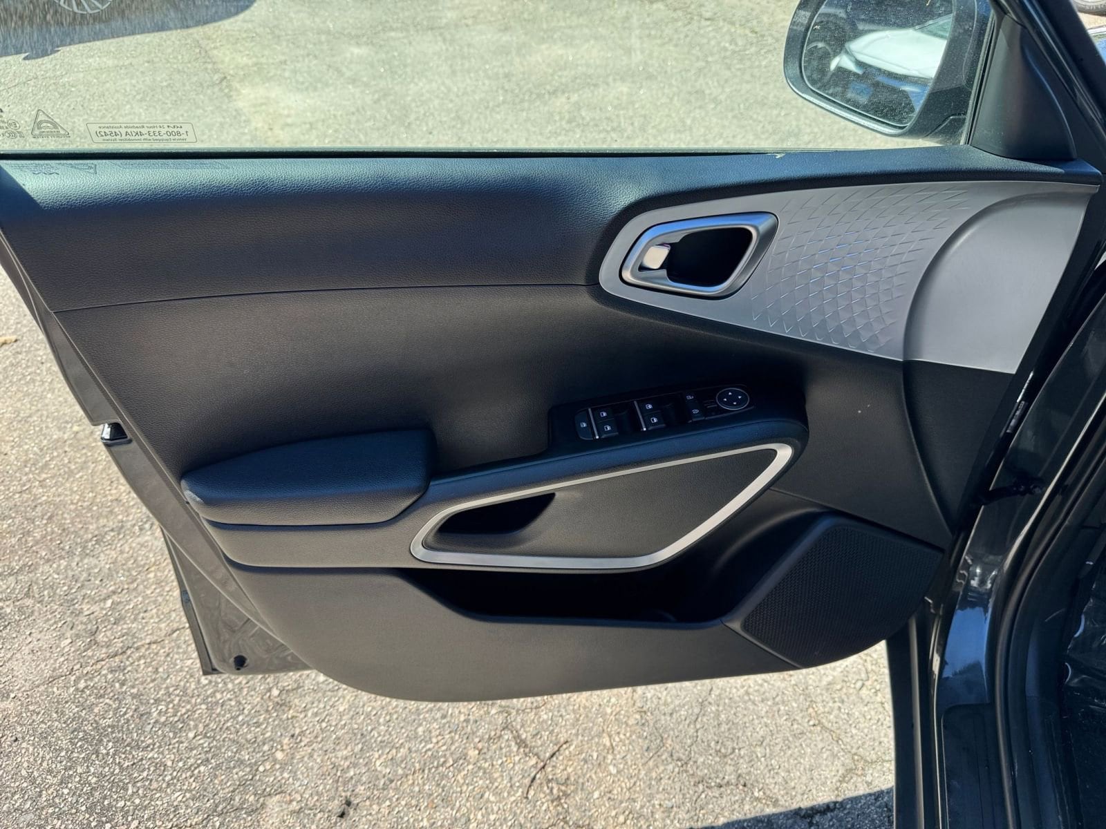 Thumbnail: 2025 Kia Soul - 18