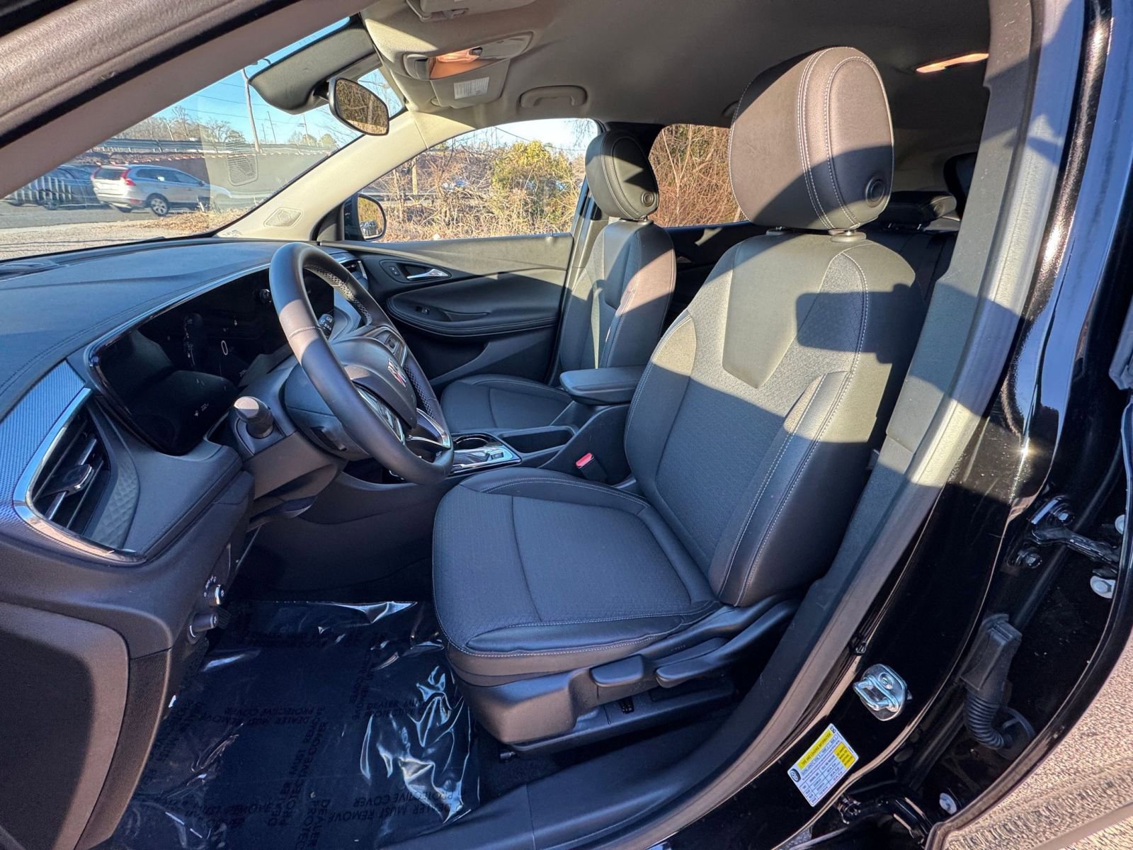 Thumbnail: 2025 Buick Encore GX - 31