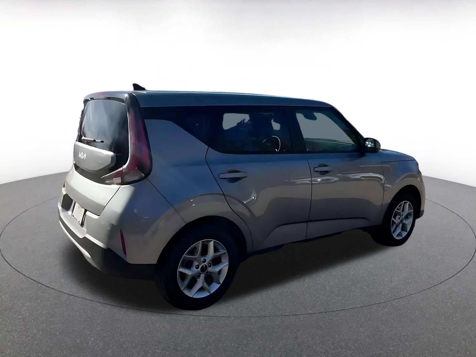 Thumbnail: 2025 Kia Soul - 15