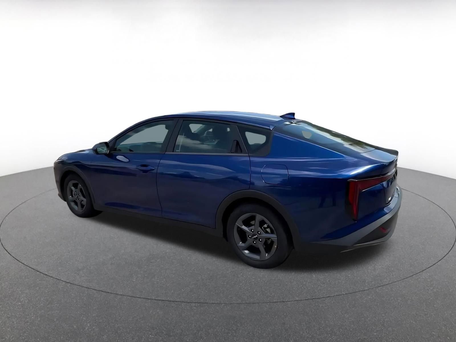 Thumbnail: 2025 Kia K4 - 10