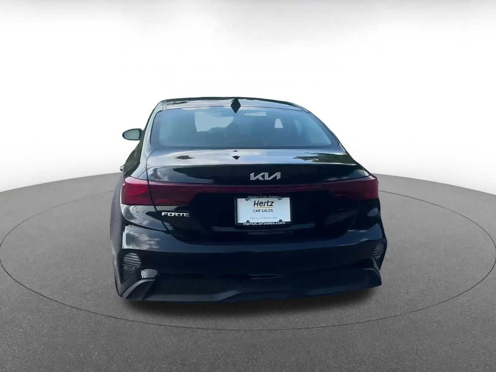Thumbnail: 2024 Kia Forte - 11